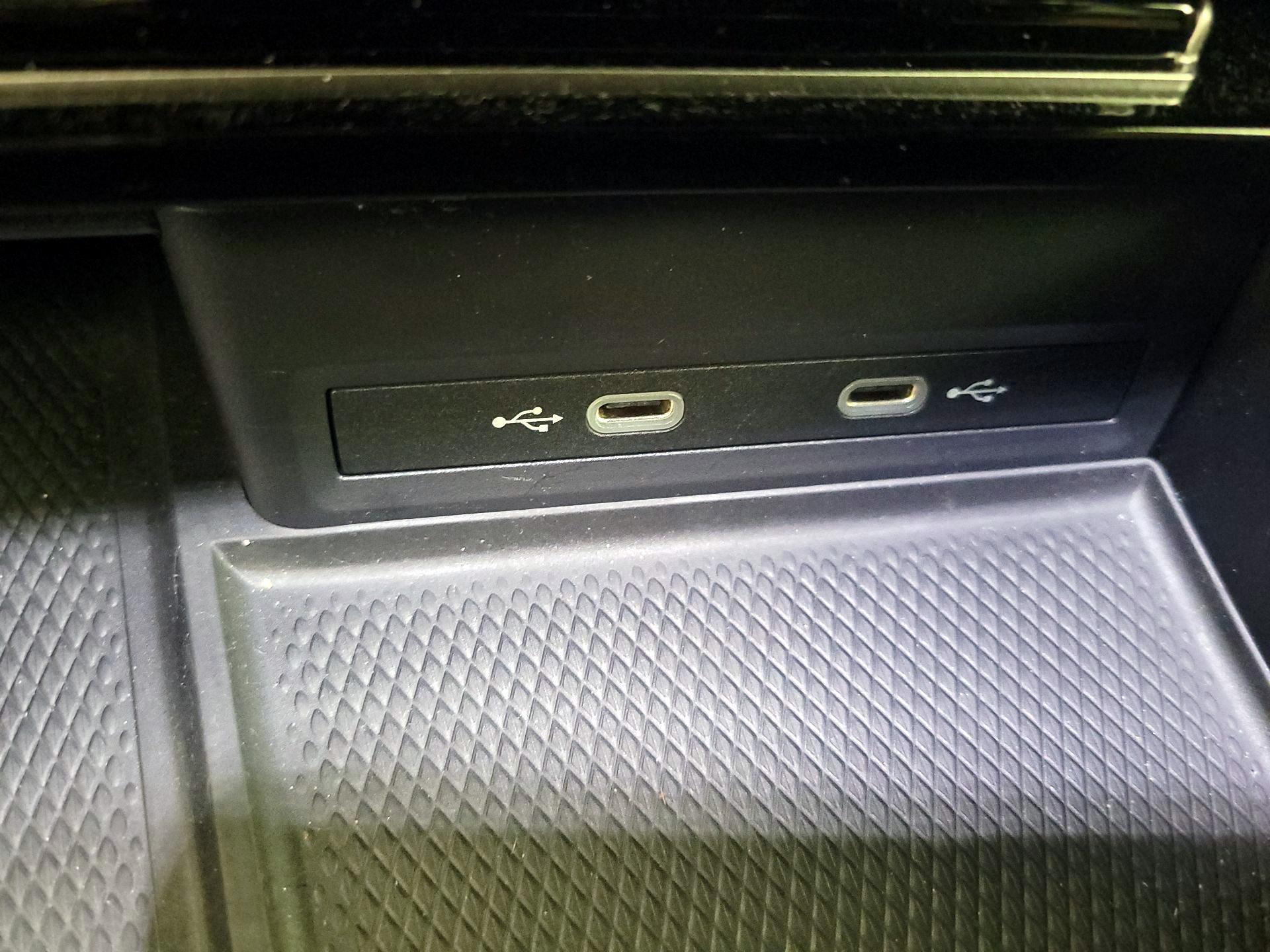 Thumbnail: 2024 Volkswagen Atlas - 18