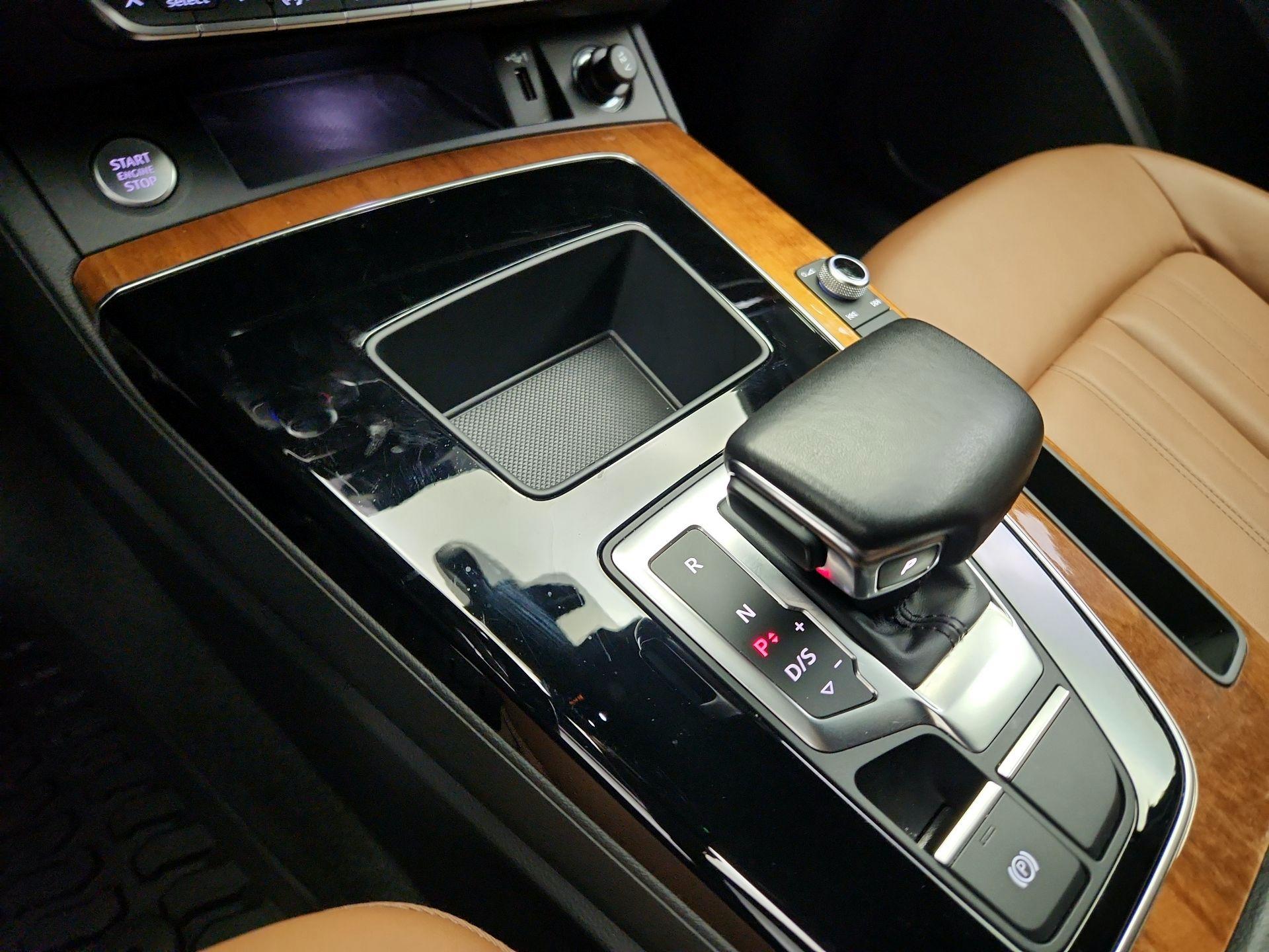 Thumbnail: 2023 Audi Q5 - 17