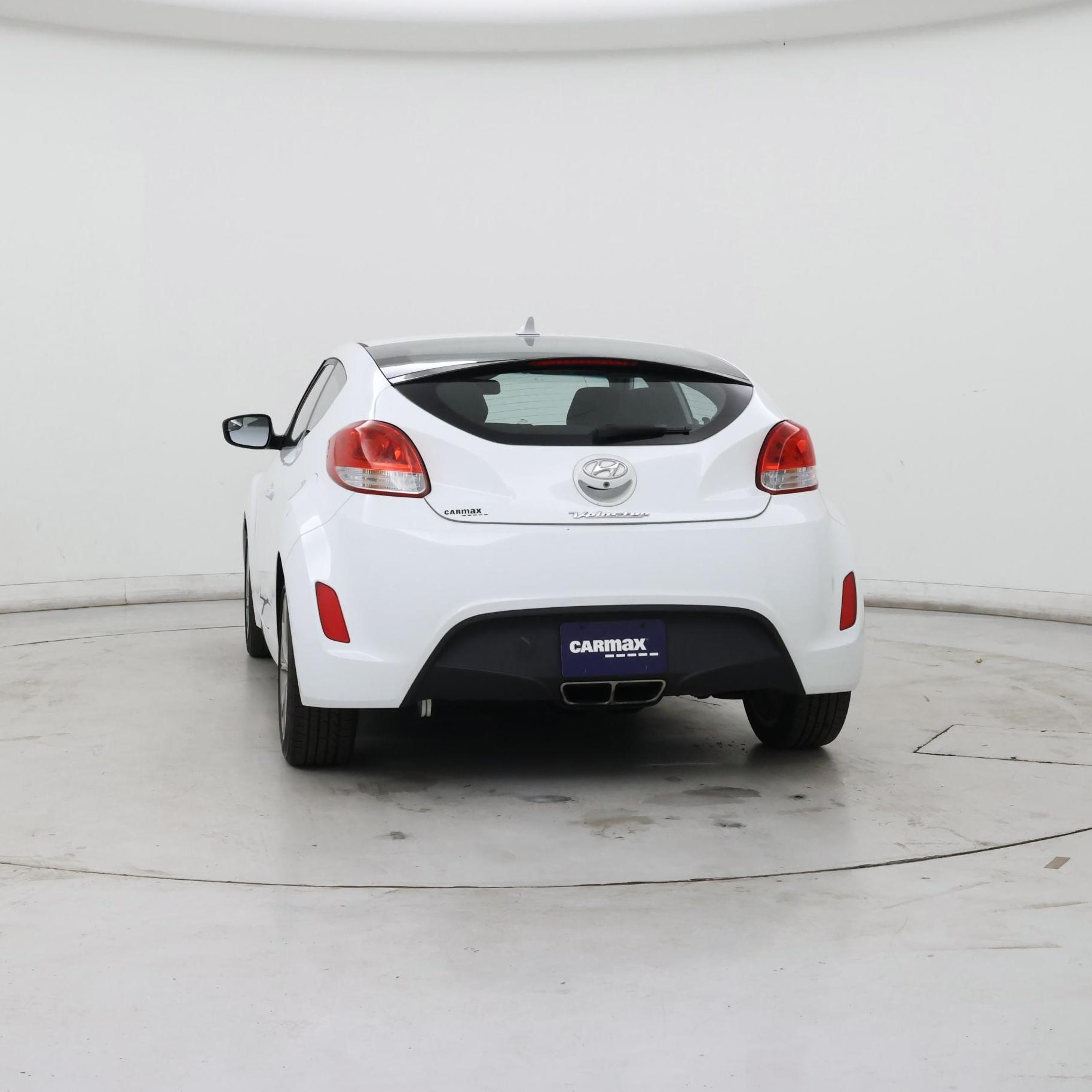 Thumbnail: 2016 Hyundai Veloster - 6