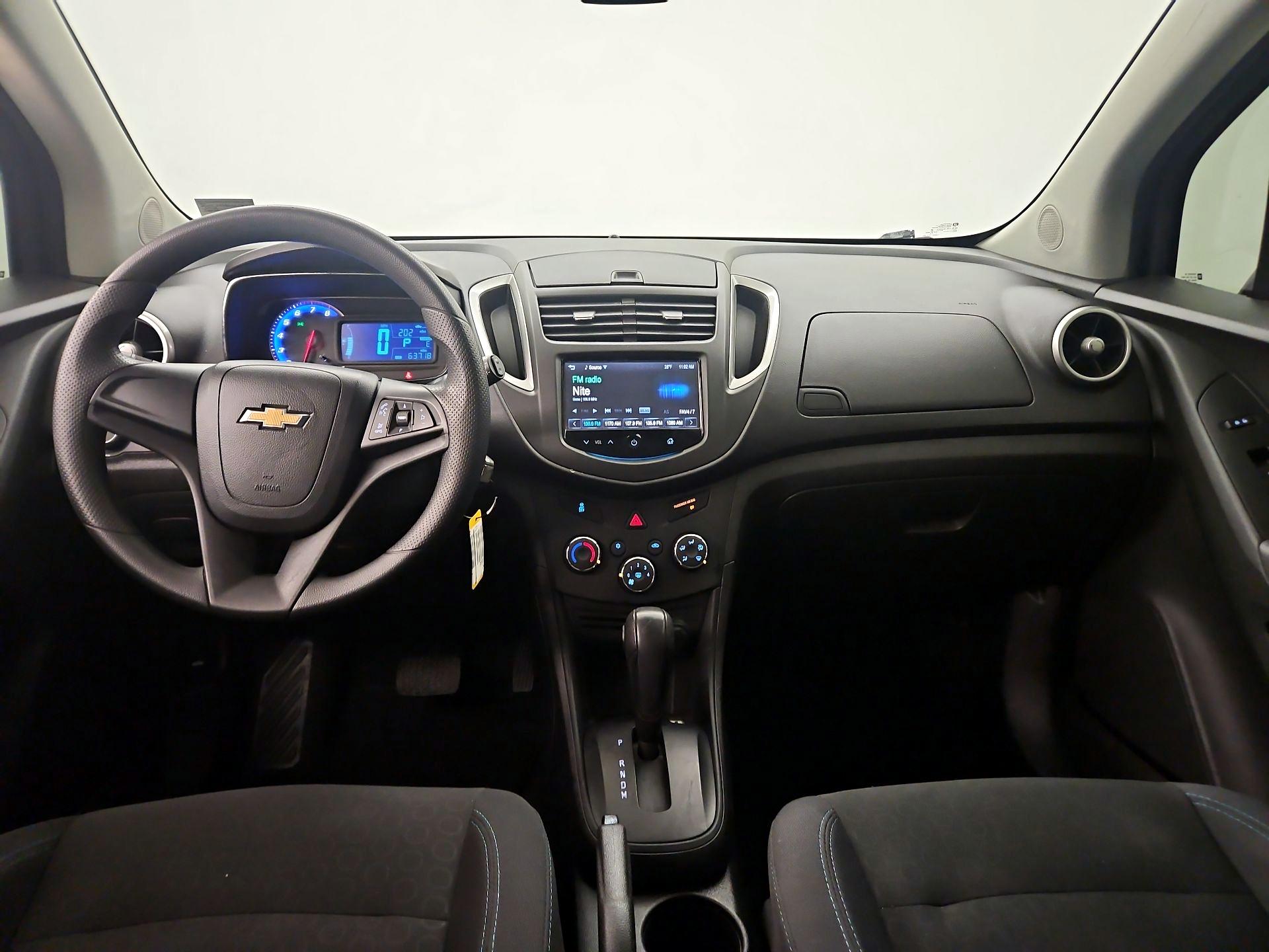 Thumbnail: 2016 Chevrolet Trax - 9