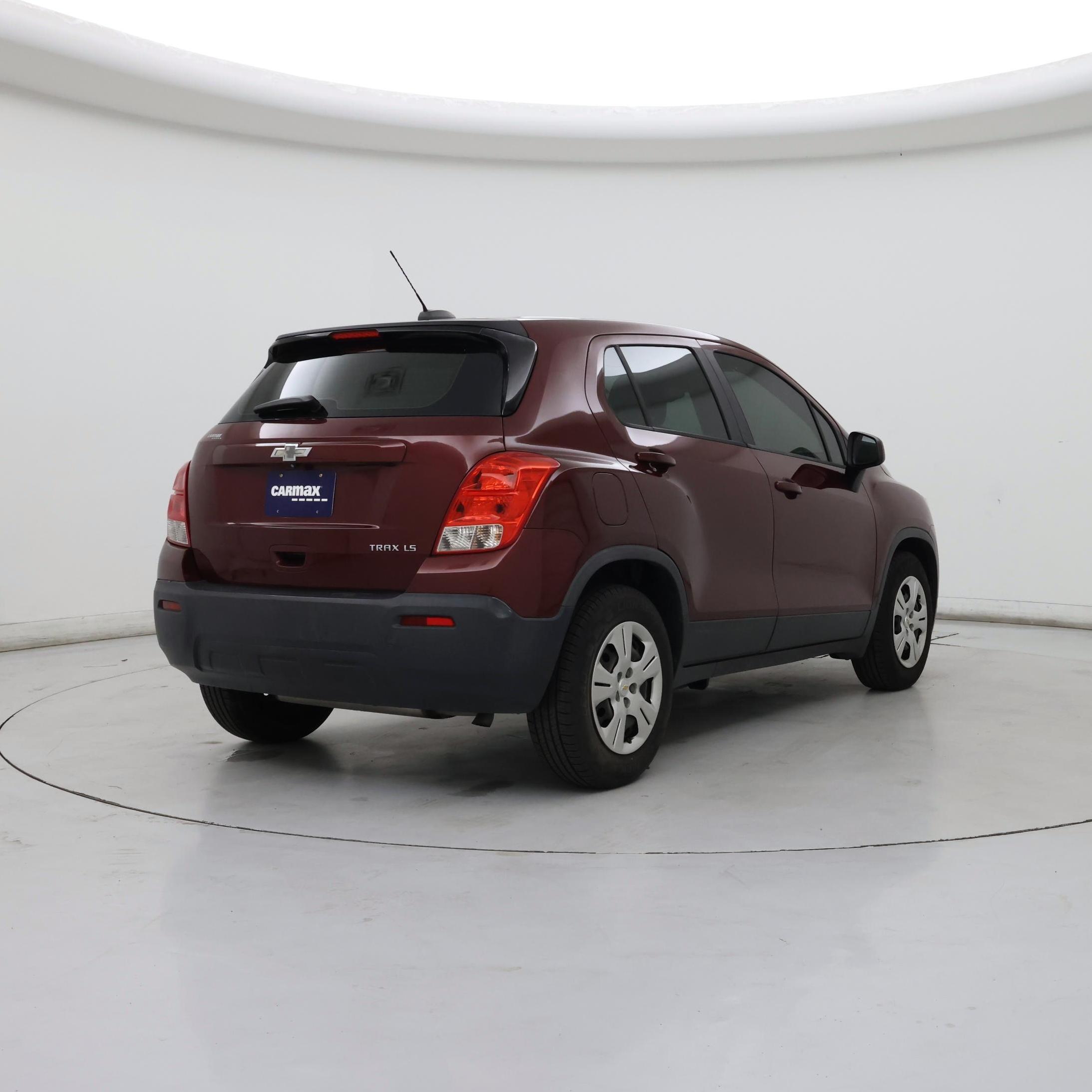 Thumbnail: 2016 Chevrolet Trax - 8