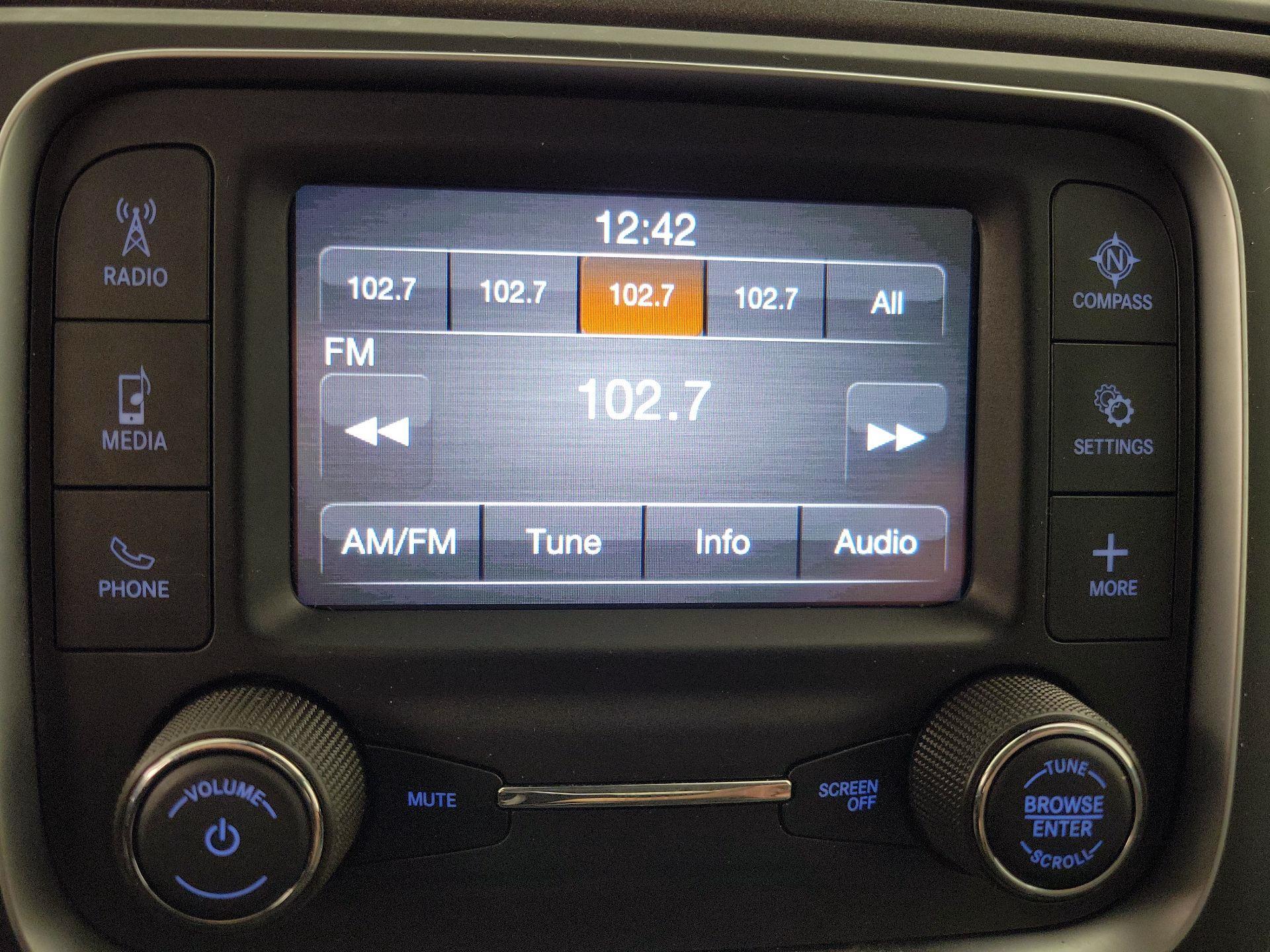 Thumbnail: 2023 RAM 1500 Classic - 15