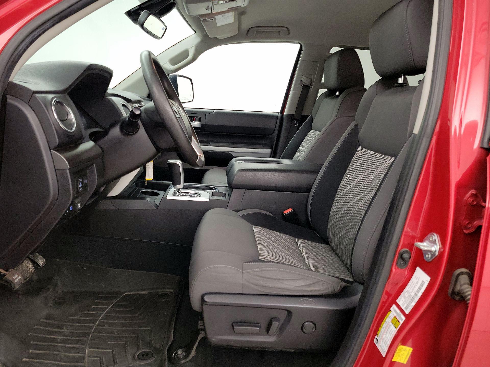 Thumbnail: 2021 Toyota Tundra - 11