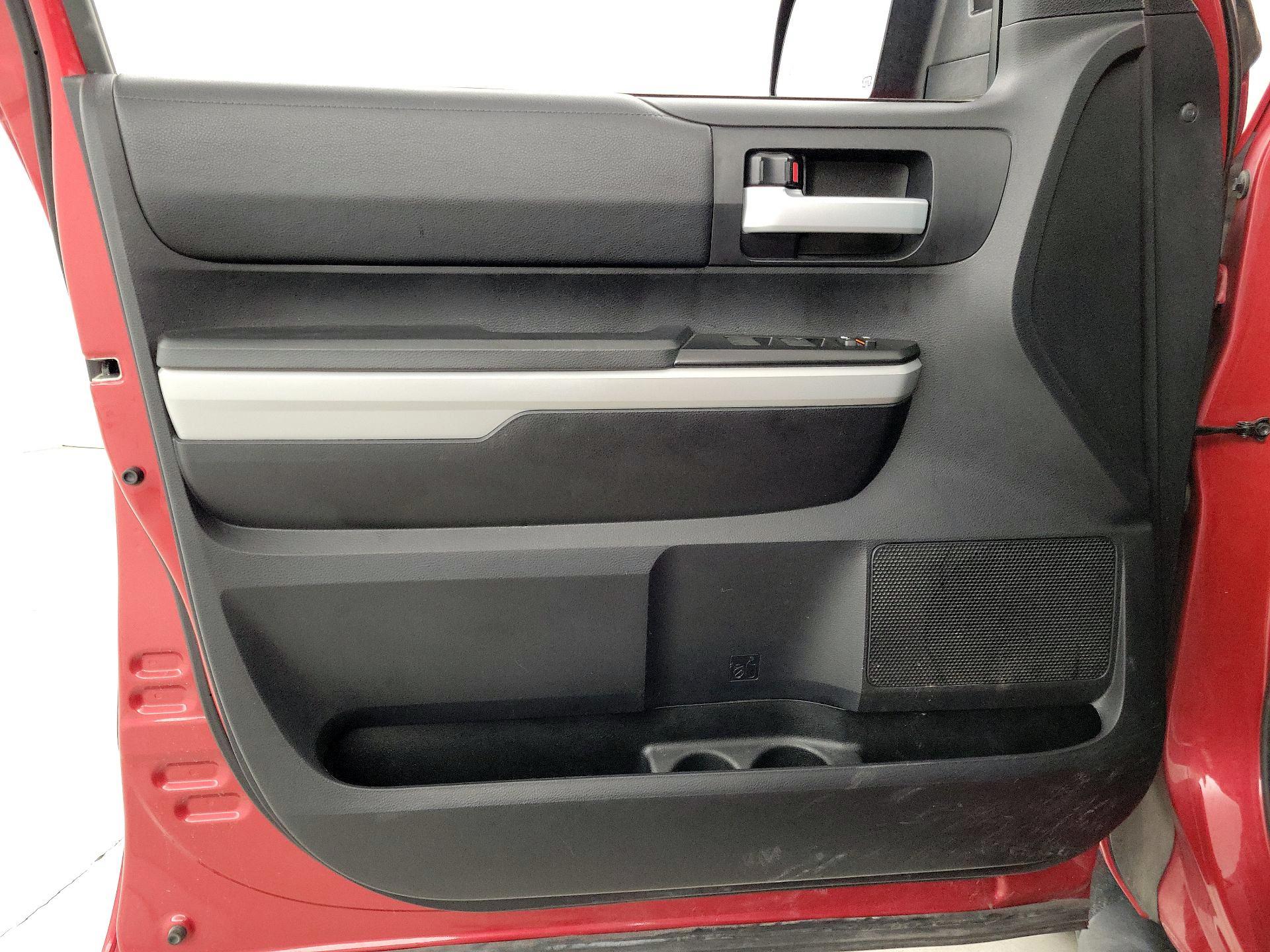 Thumbnail: 2021 Toyota Tundra - 12