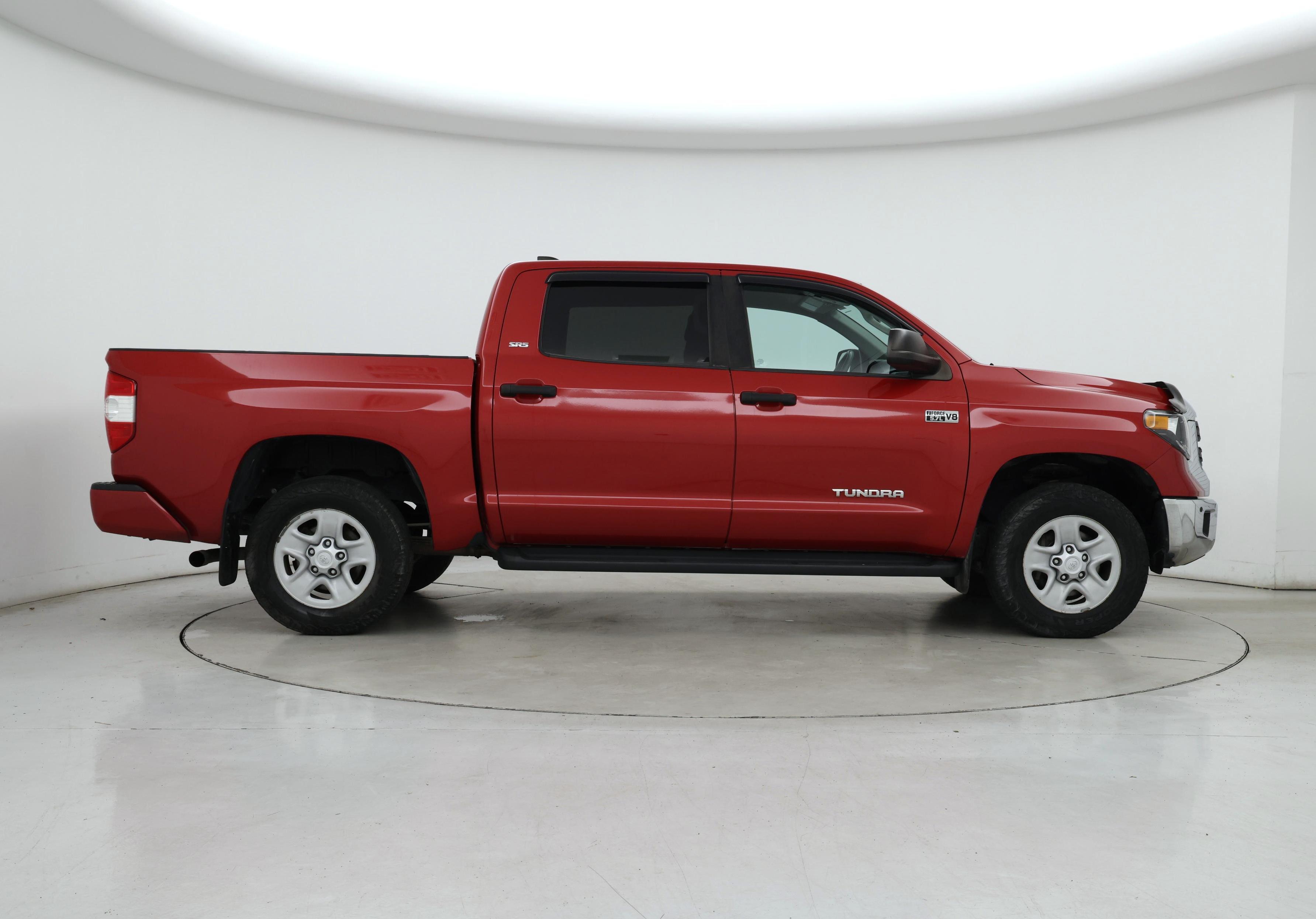 Thumbnail: 2021 Toyota Tundra - 7