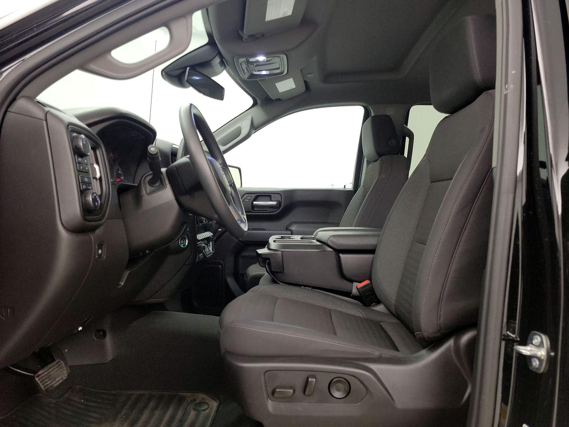 Thumbnail: 2024 Chevrolet Silverado 1500 - 11