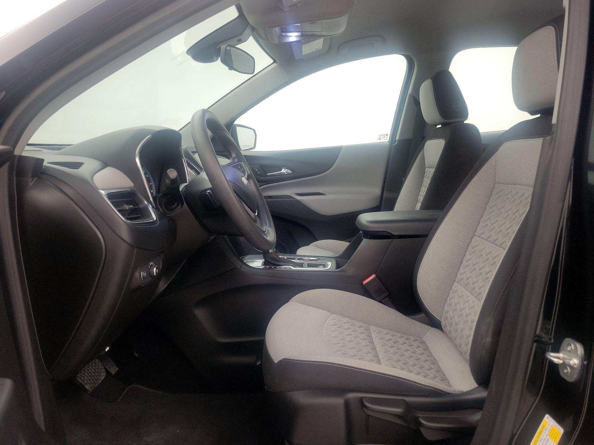 Thumbnail: 2022 Chevrolet Equinox - 11