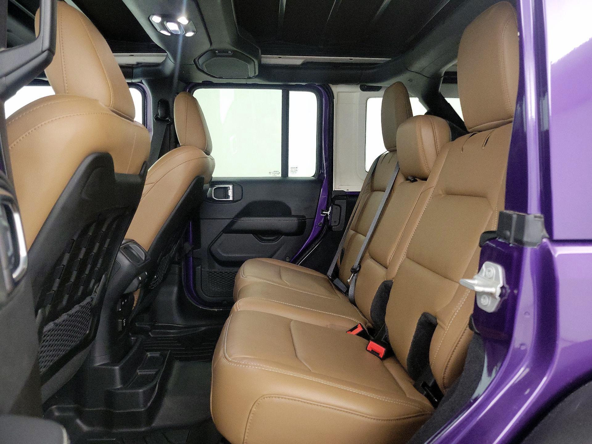 Thumbnail: 2023 Jeep Wrangler - 20