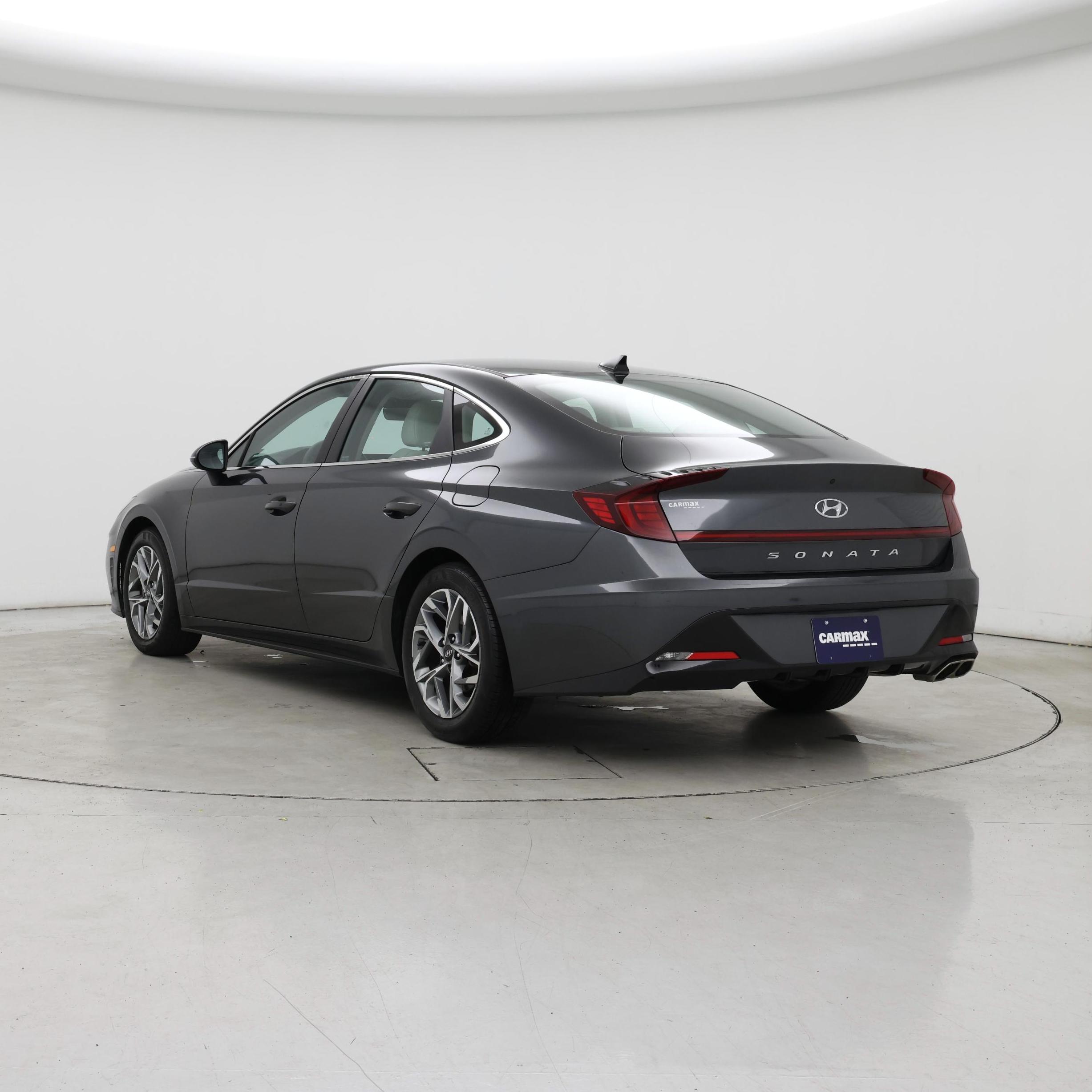 Thumbnail: 2023 Hyundai Sonata - 2