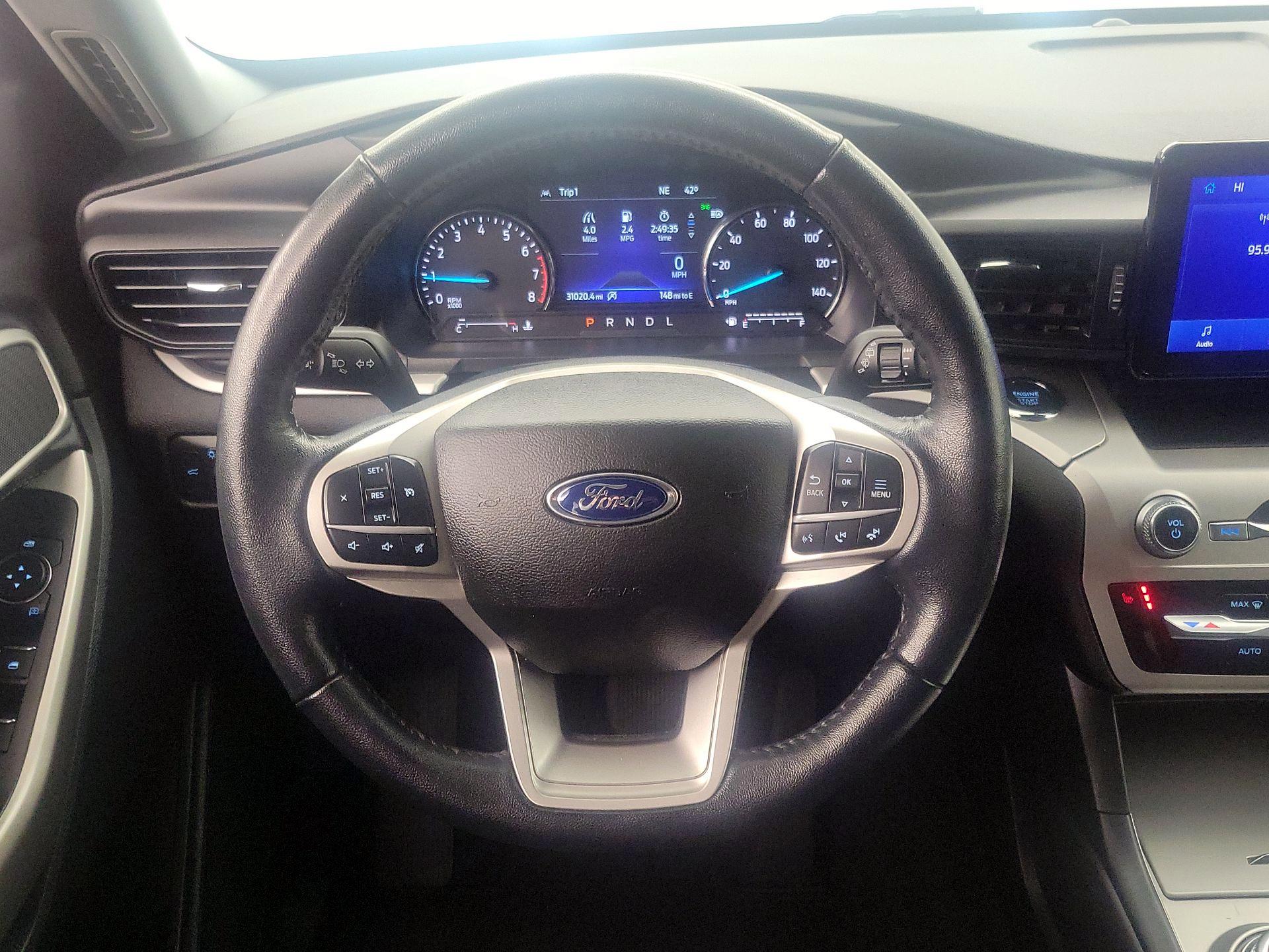 Thumbnail: 2022 Ford Explorer - 10