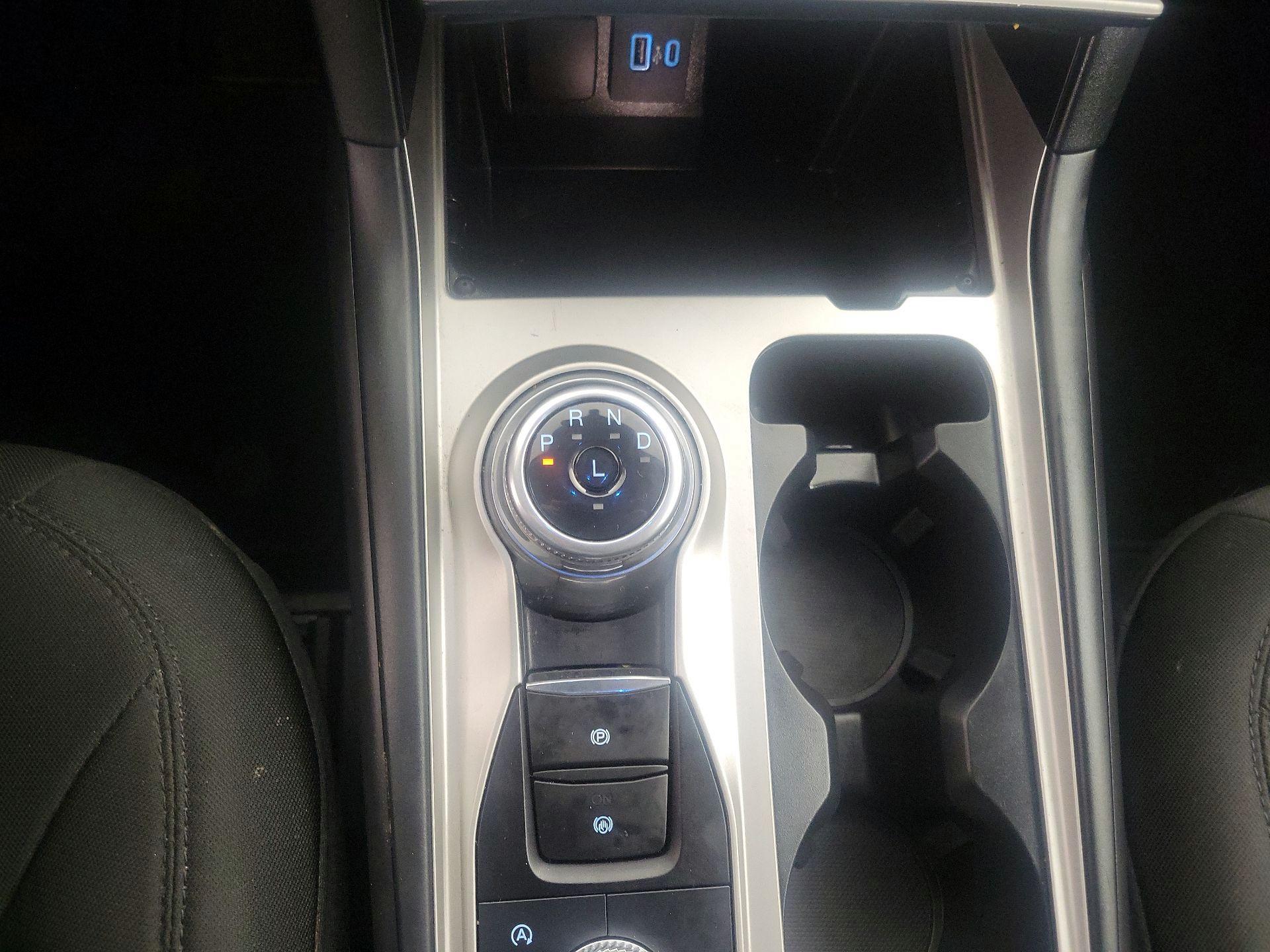 Thumbnail: 2022 Ford Explorer - 17