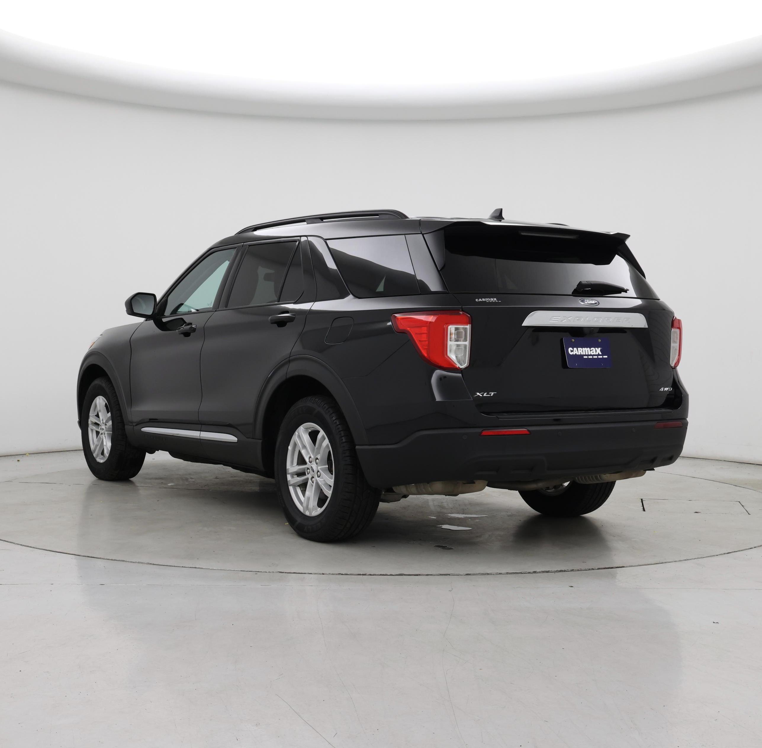 Thumbnail: 2022 Ford Explorer - 2