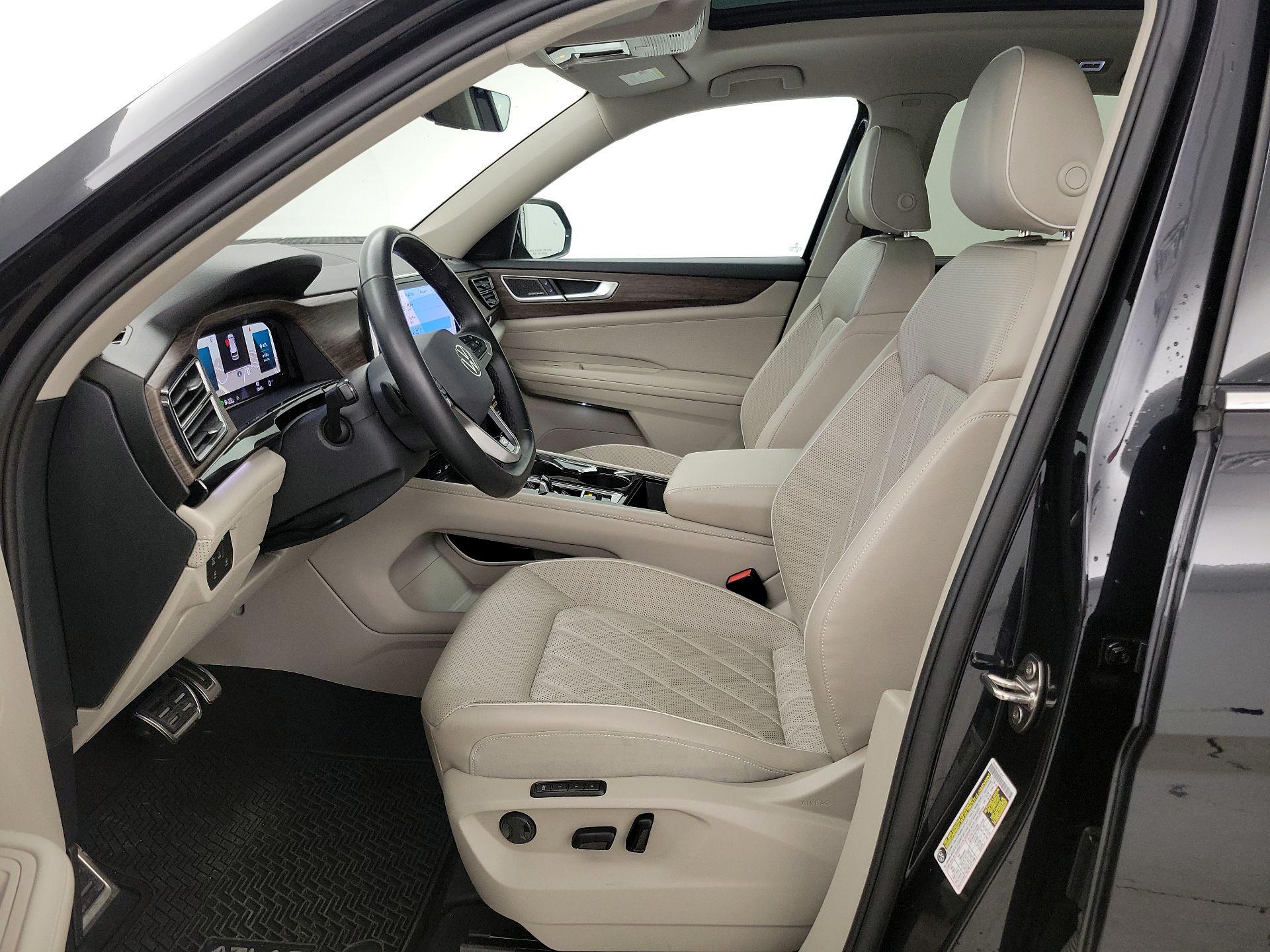 Thumbnail: 2024 Volkswagen Atlas - 11