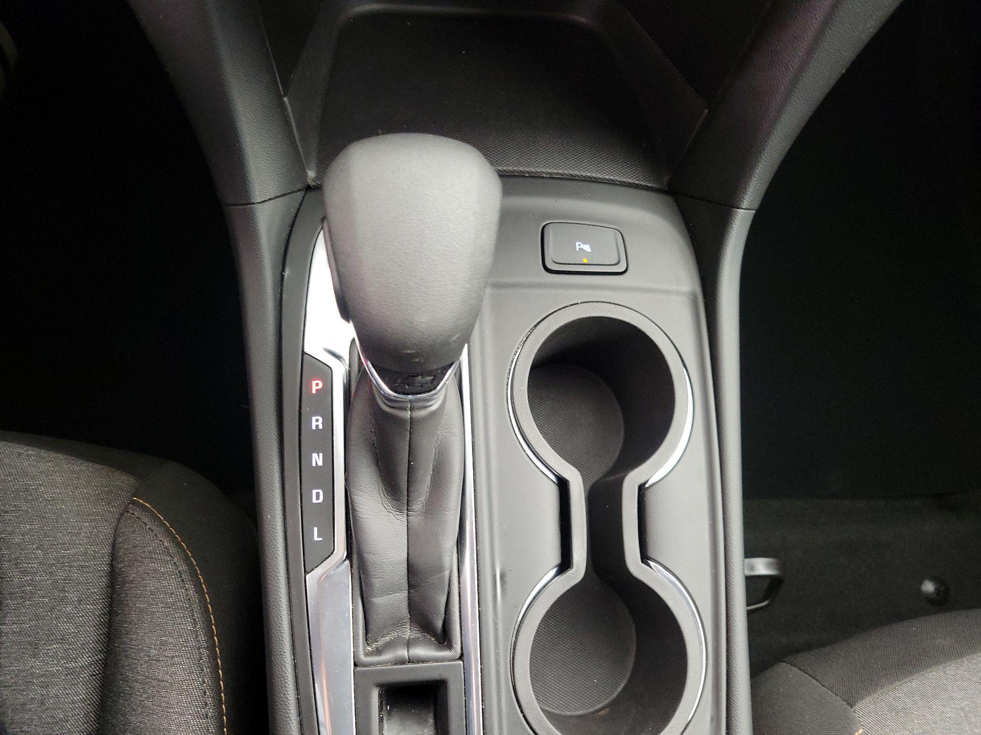 Thumbnail: 2022 Chevrolet Equinox - 17