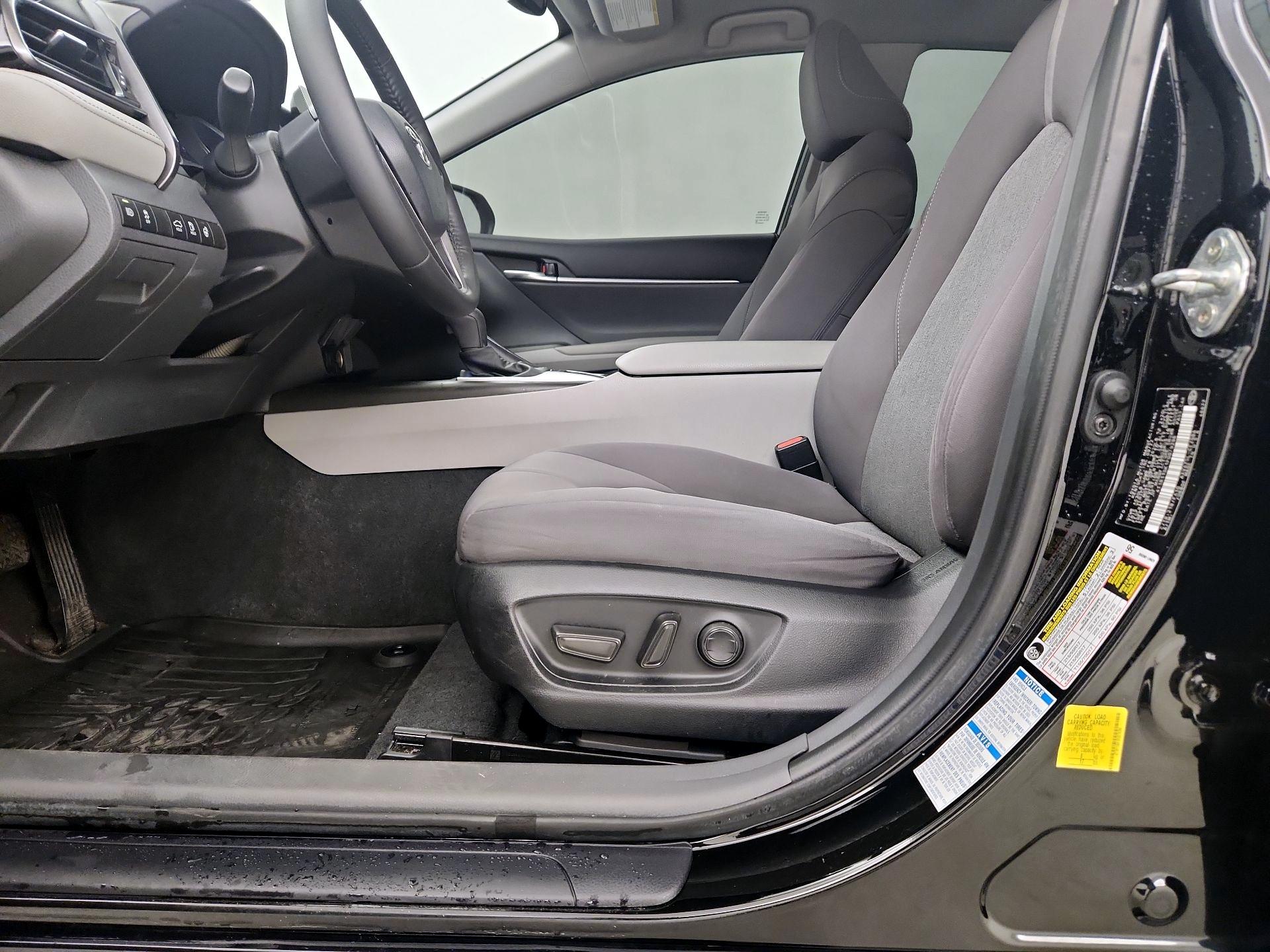 Thumbnail: 2023 Toyota Camry - 11