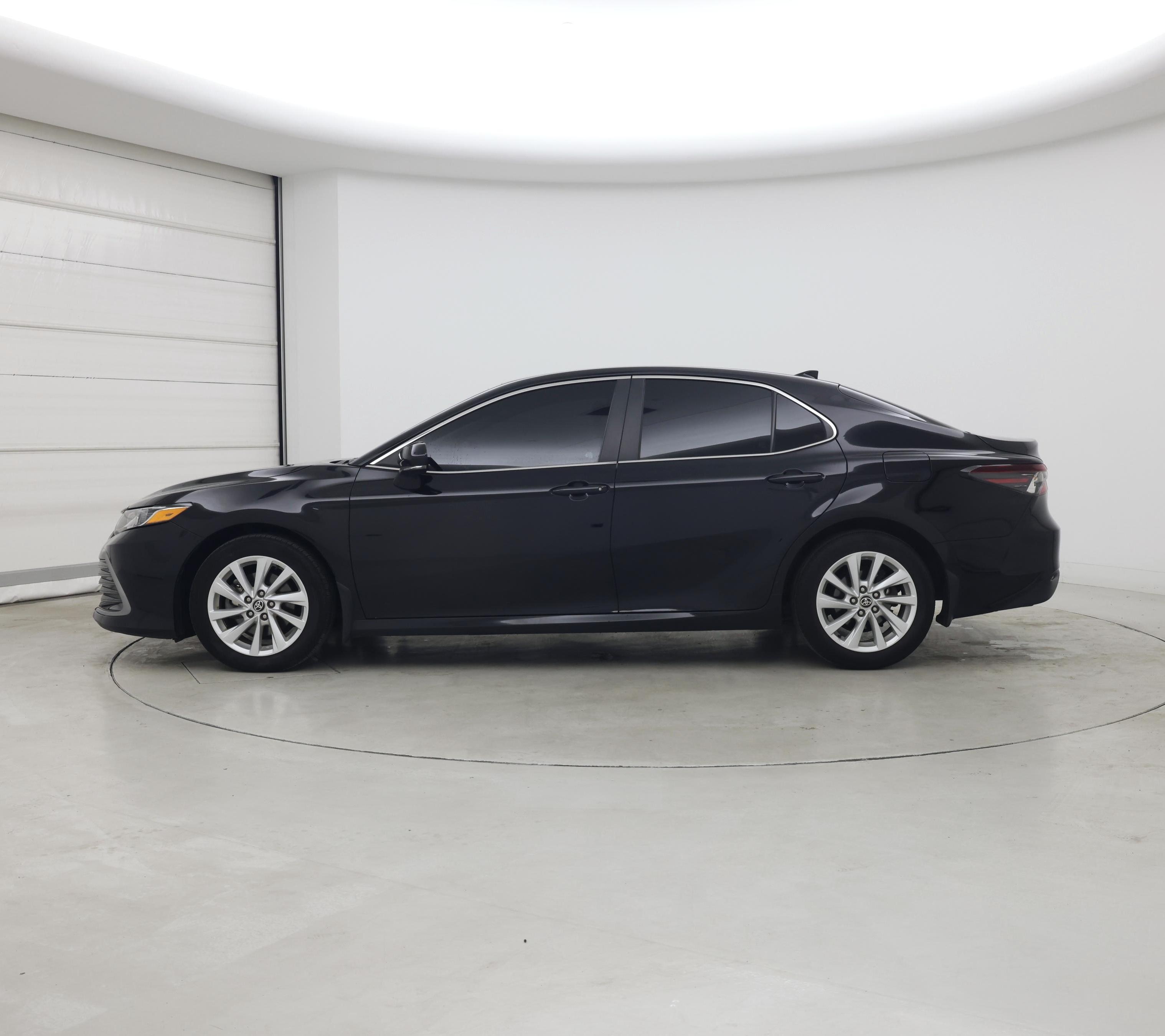 Thumbnail: 2023 Toyota Camry - 3