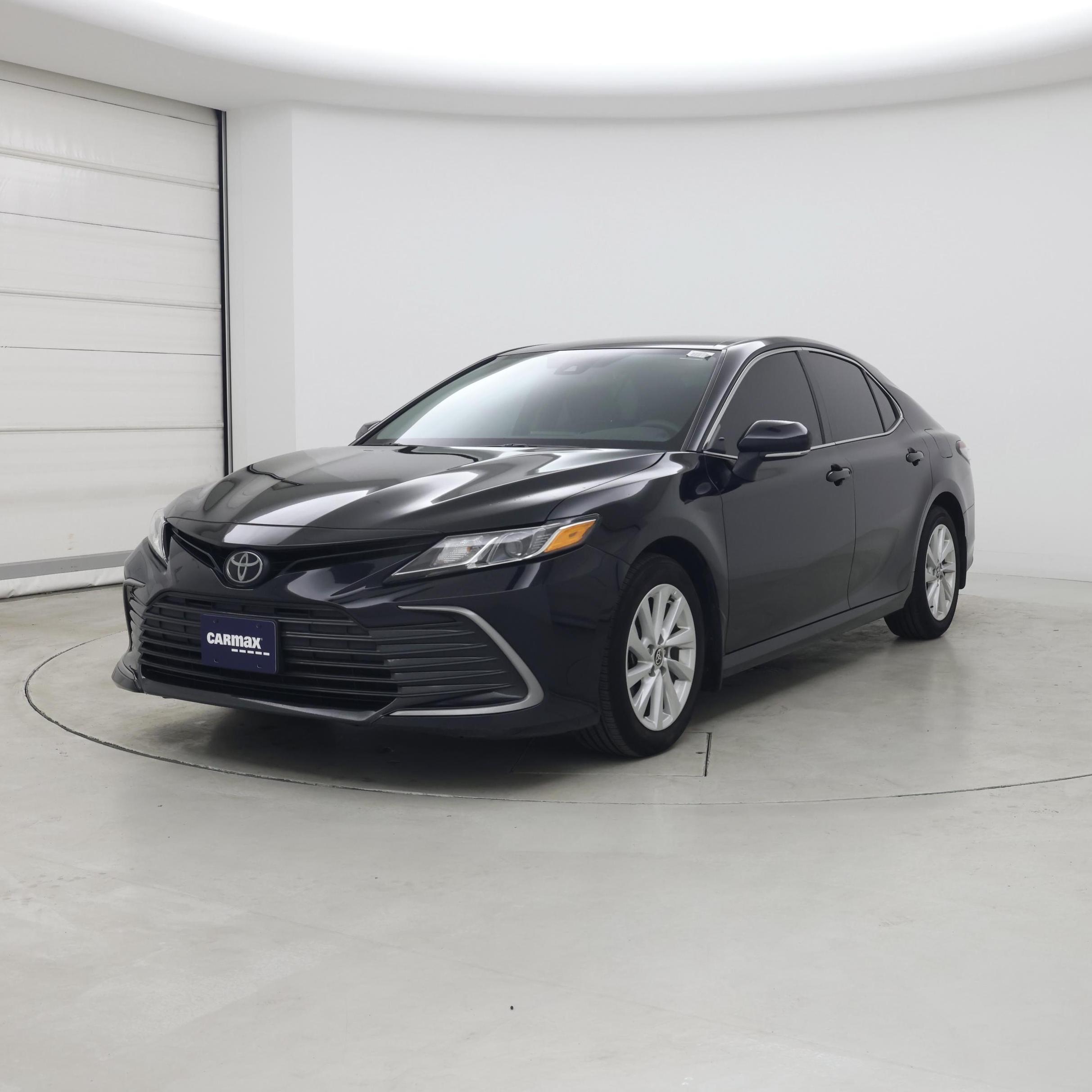 Thumbnail: 2023 Toyota Camry - 4