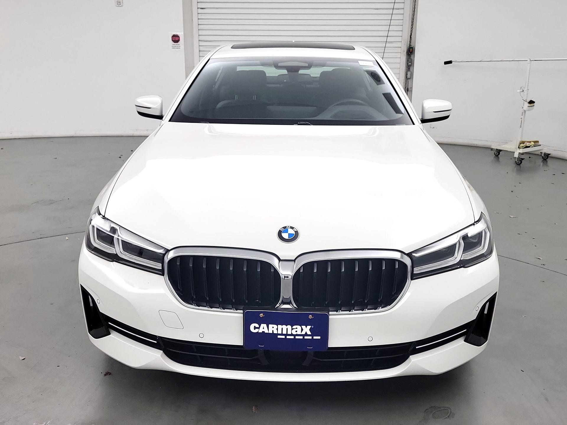 Thumbnail: 2023 BMW 5 Series - 2