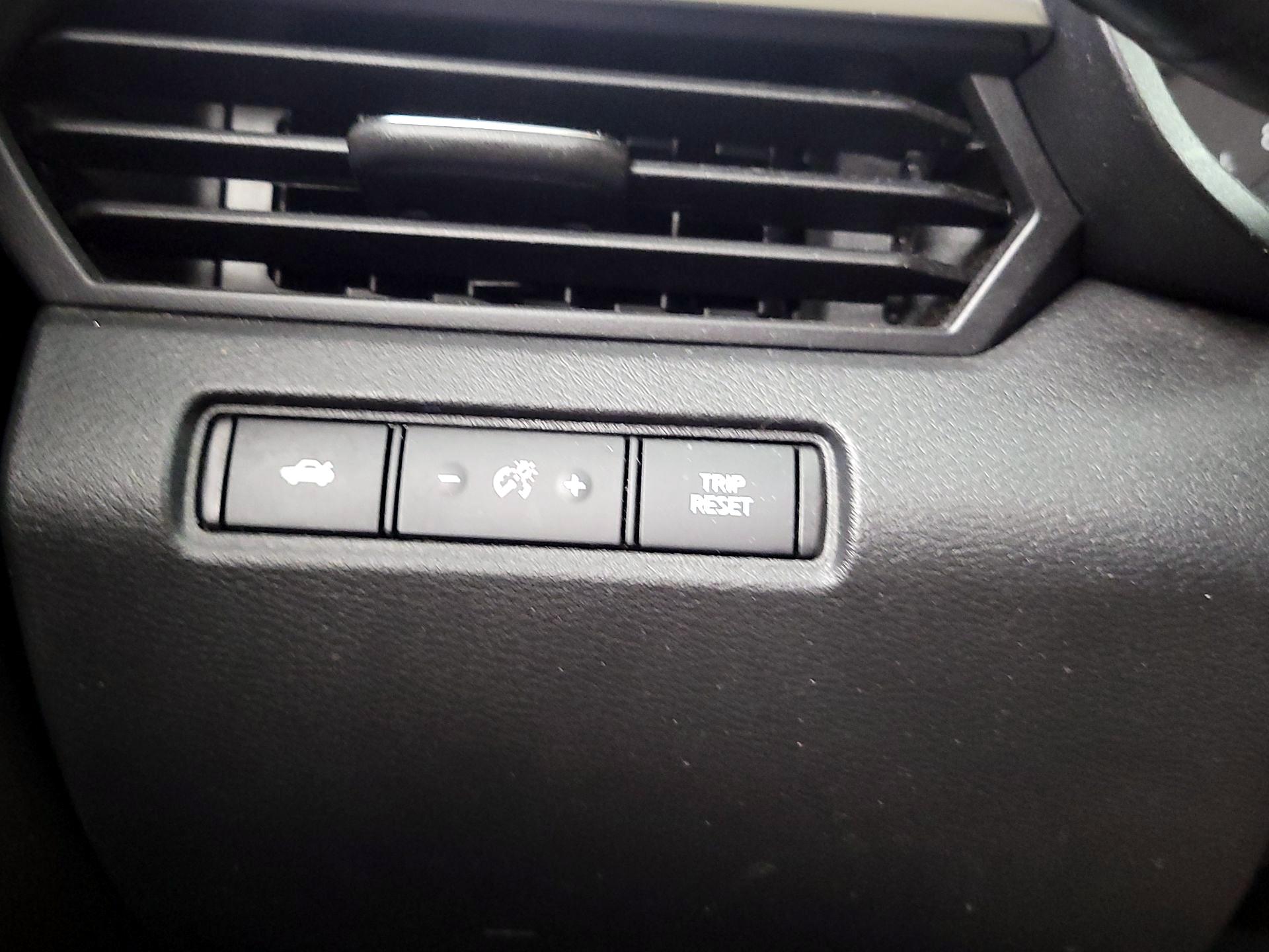 Thumbnail: 2023 Nissan Altima - 13