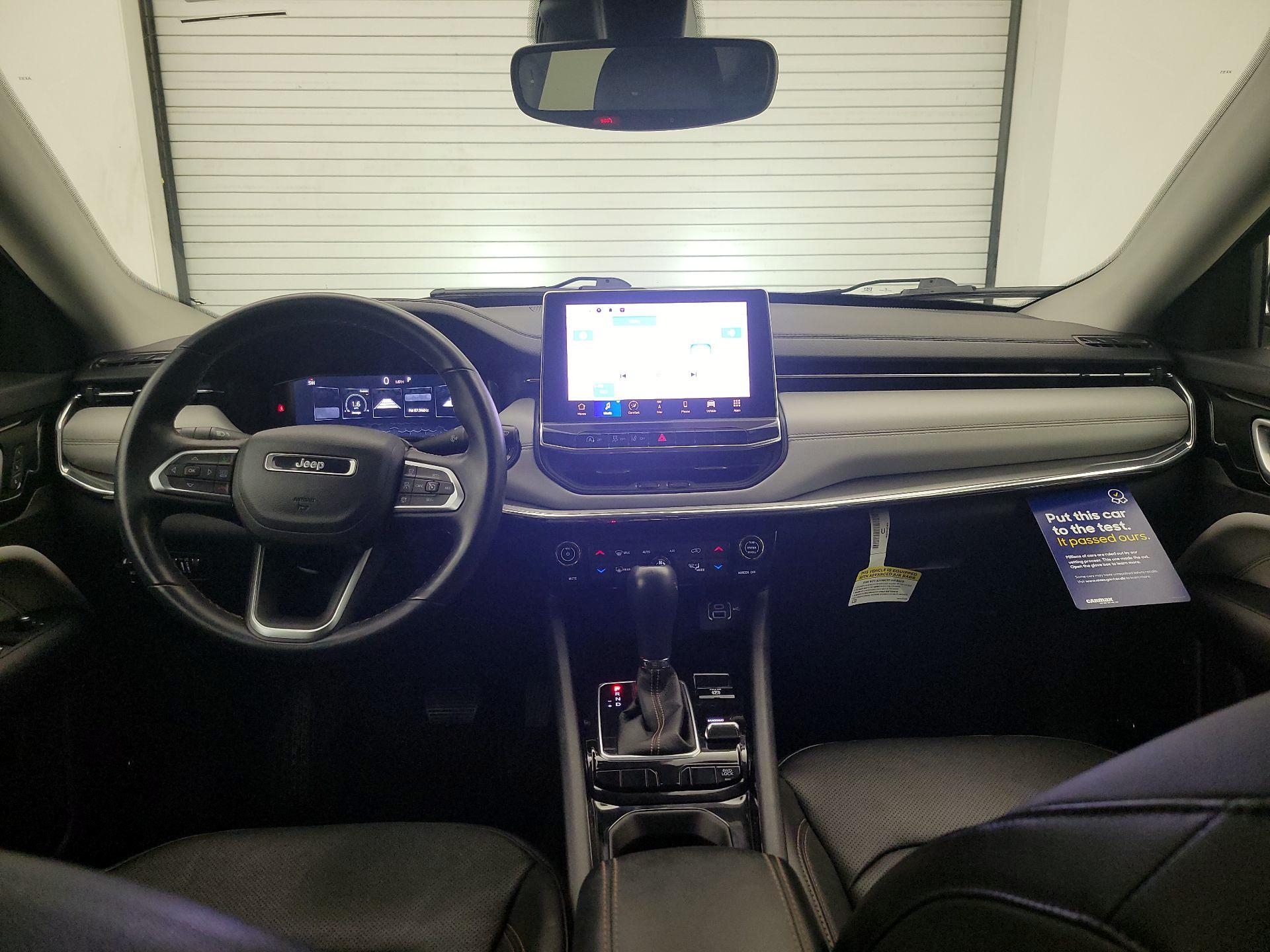 Thumbnail: 2022 Jeep Compass - 9