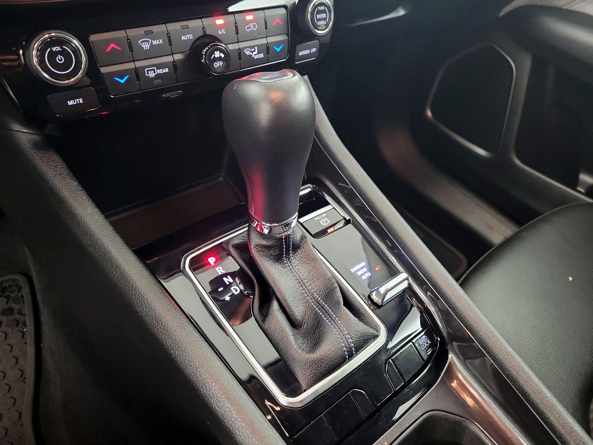 Thumbnail: 2022 Jeep Compass - 15