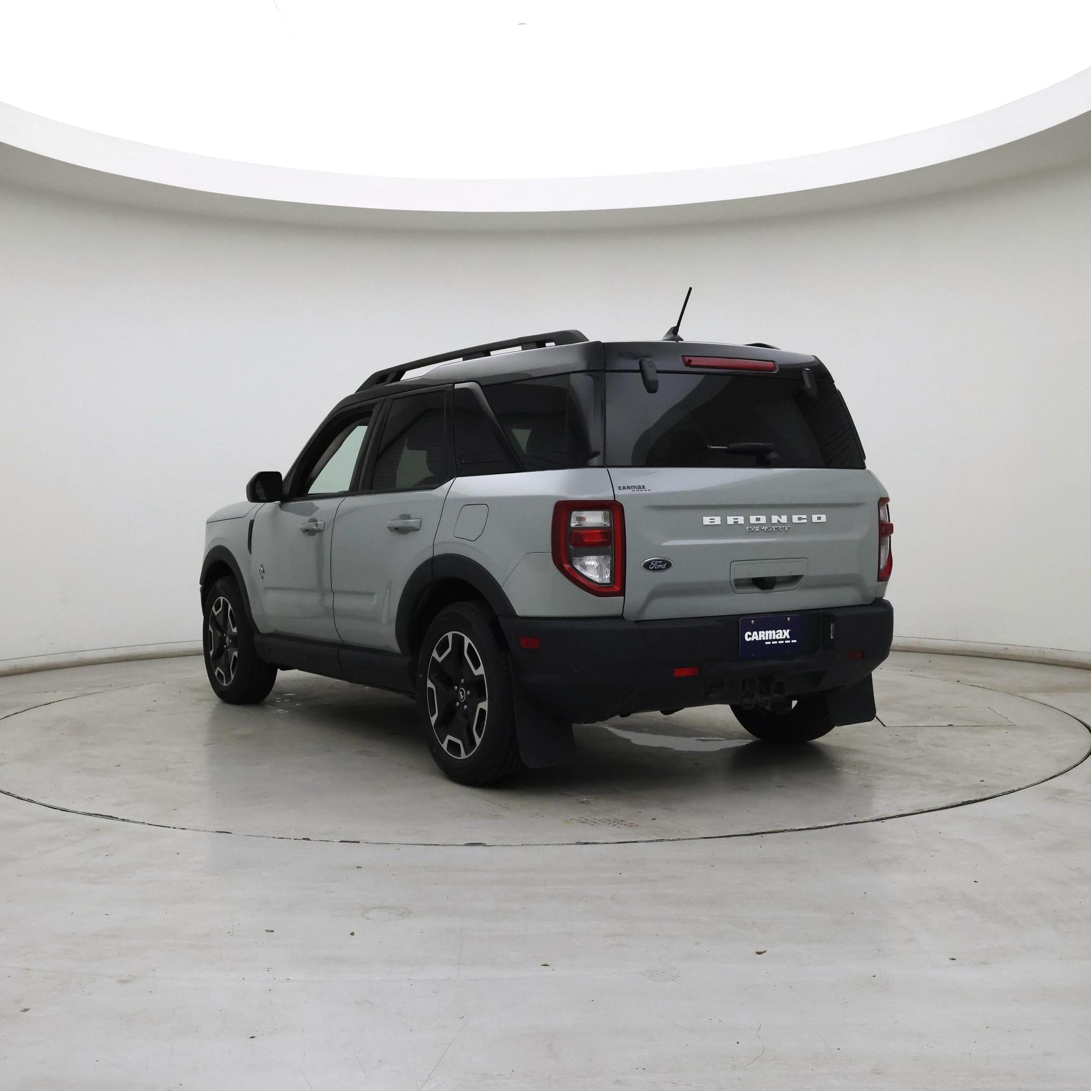 Thumbnail: 2022 Ford Bronco Sport - 2