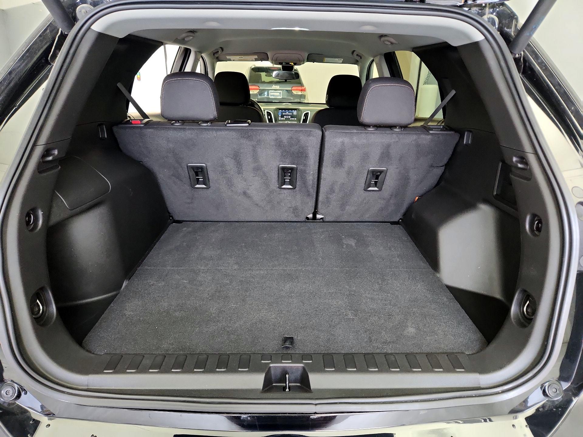 Thumbnail: 2023 Chevrolet Equinox - 20