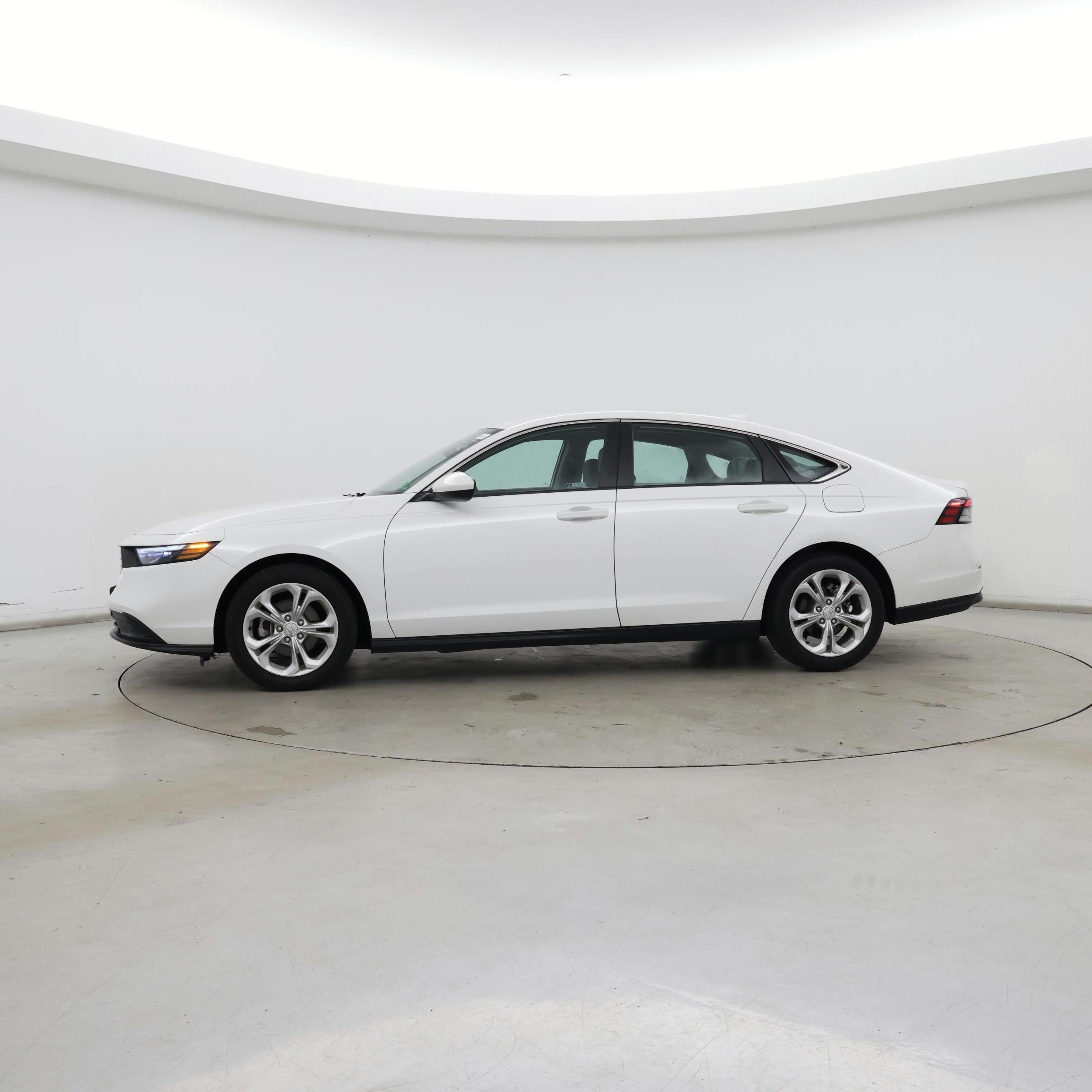 Thumbnail: 2023 Honda Accord - 3