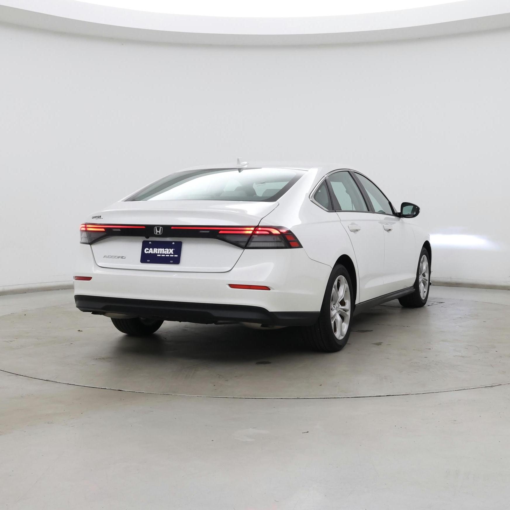 Thumbnail: 2023 Honda Accord - 8