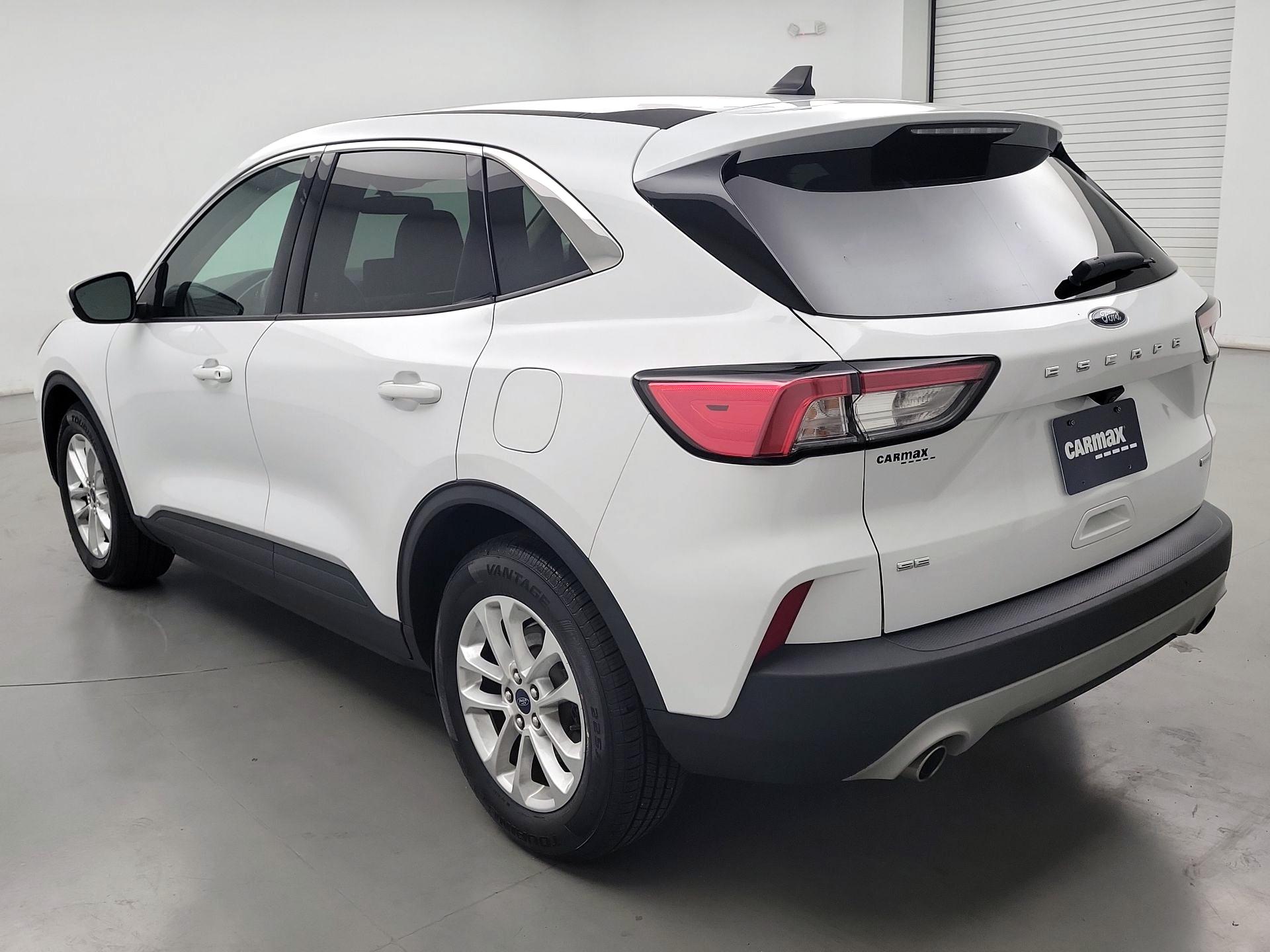 Thumbnail: 2020 Ford Escape - 7