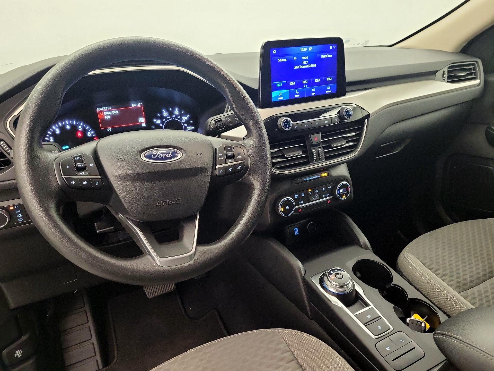 Thumbnail: 2020 Ford Escape - 8