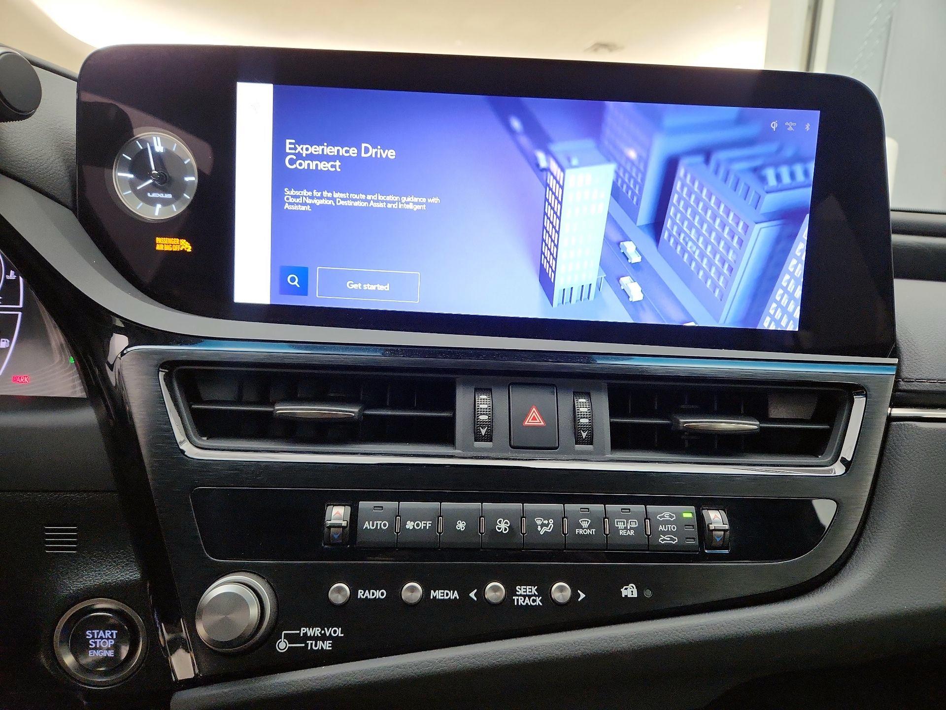 Thumbnail: 2023 Lexus ES - 14