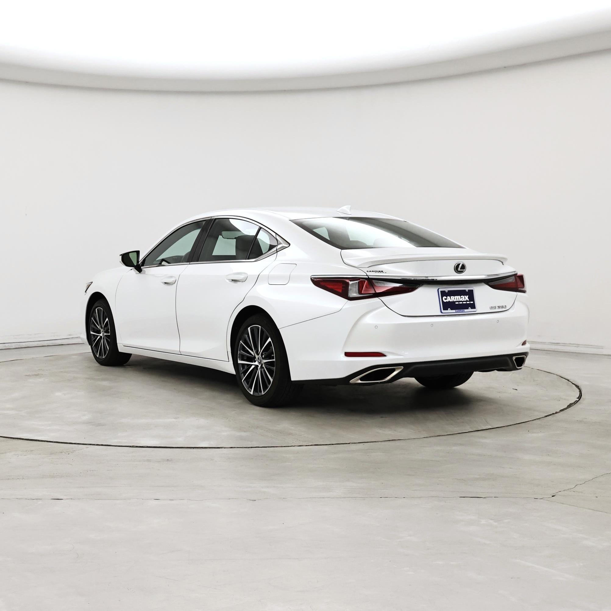 Thumbnail: 2023 Lexus ES - 2