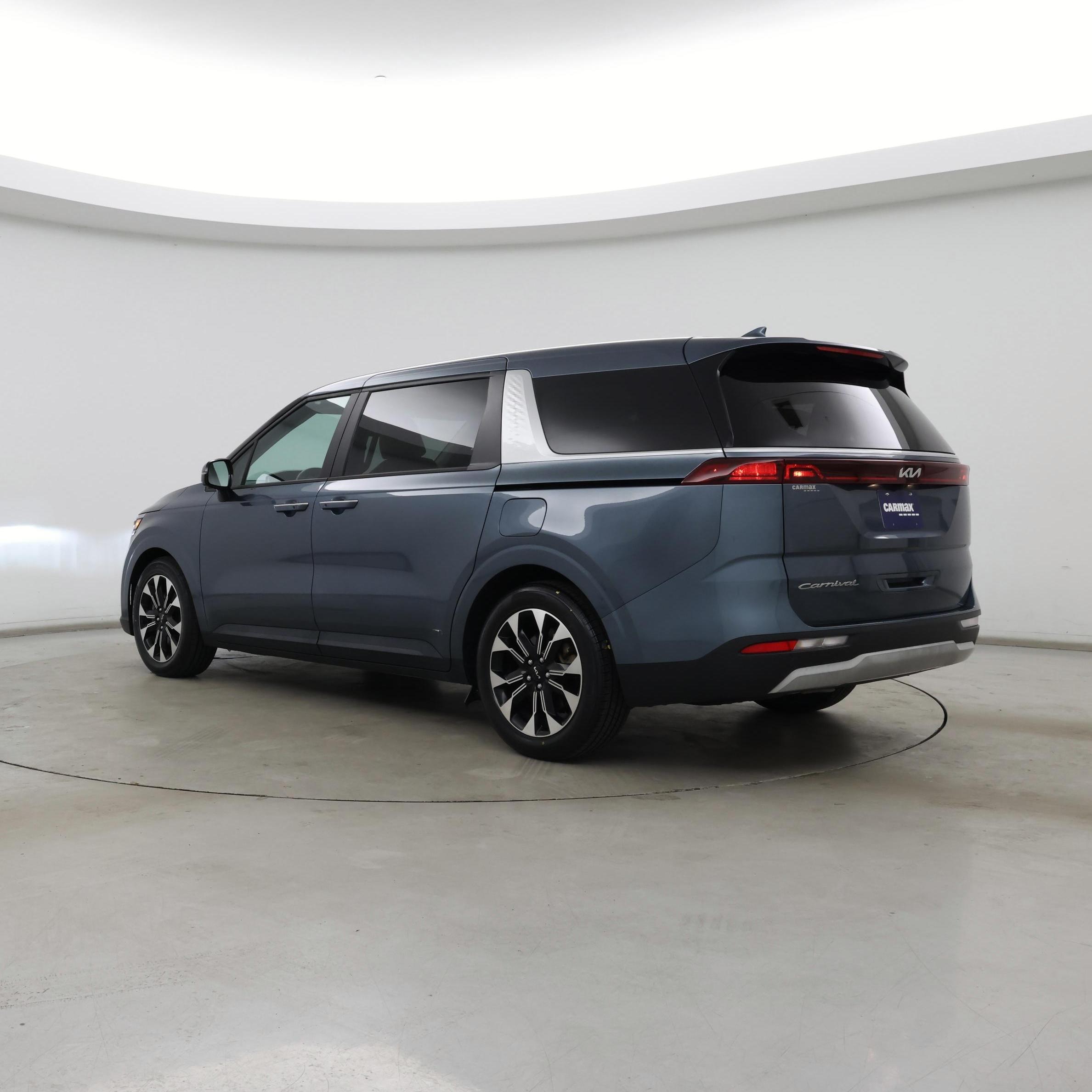 Thumbnail: 2022 Kia Carnival - 2