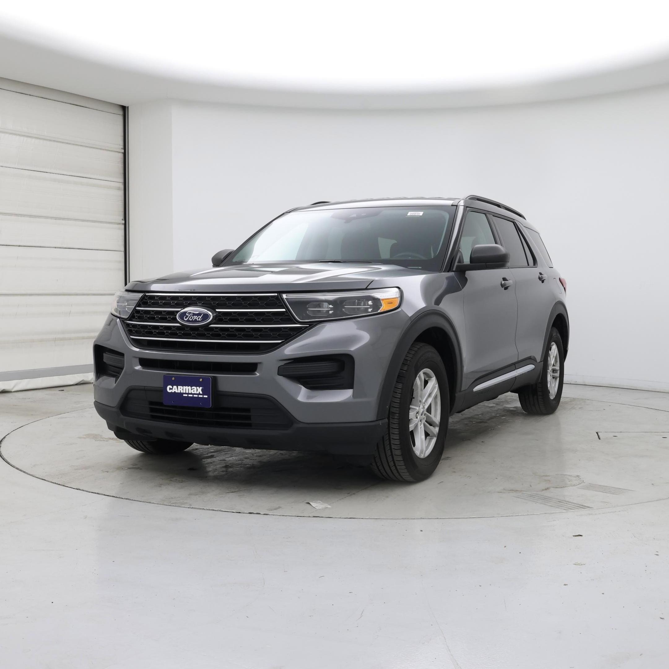 Thumbnail: 2022 Ford Explorer - 4