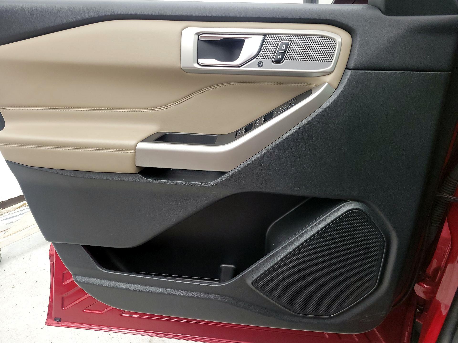 Thumbnail: 2023 Ford Explorer - 12