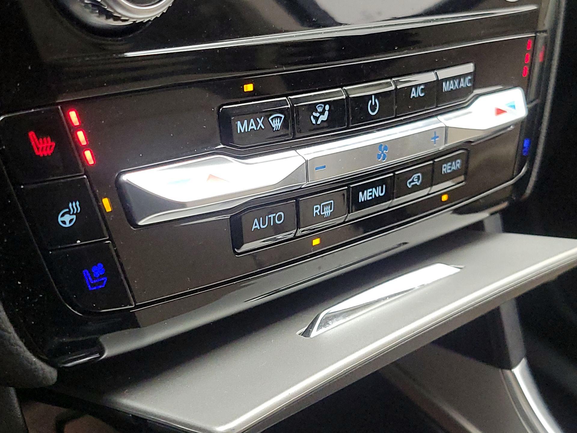 Thumbnail: 2023 Ford Explorer - 17