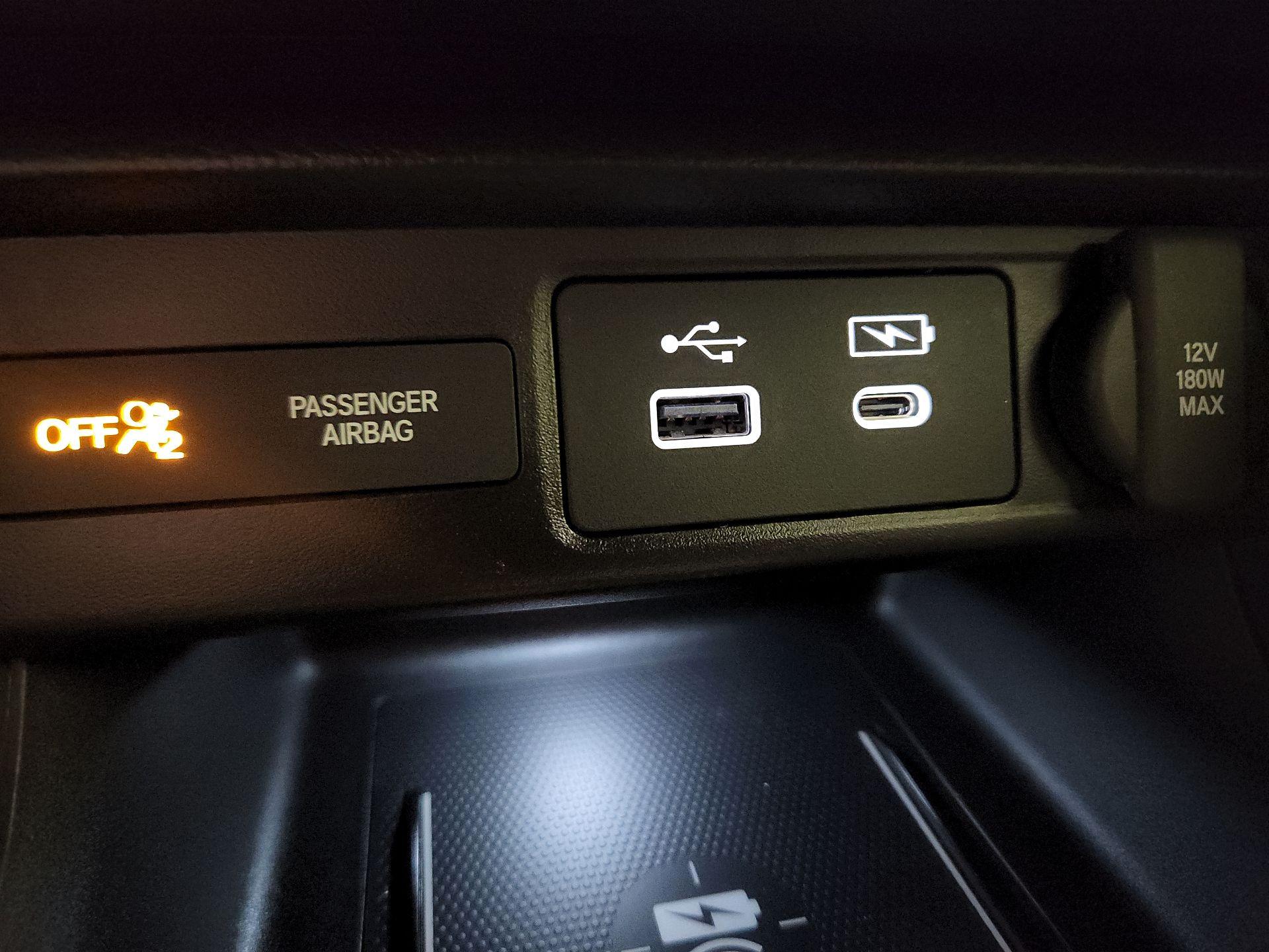 Thumbnail: 2023 Acura Integra - 15