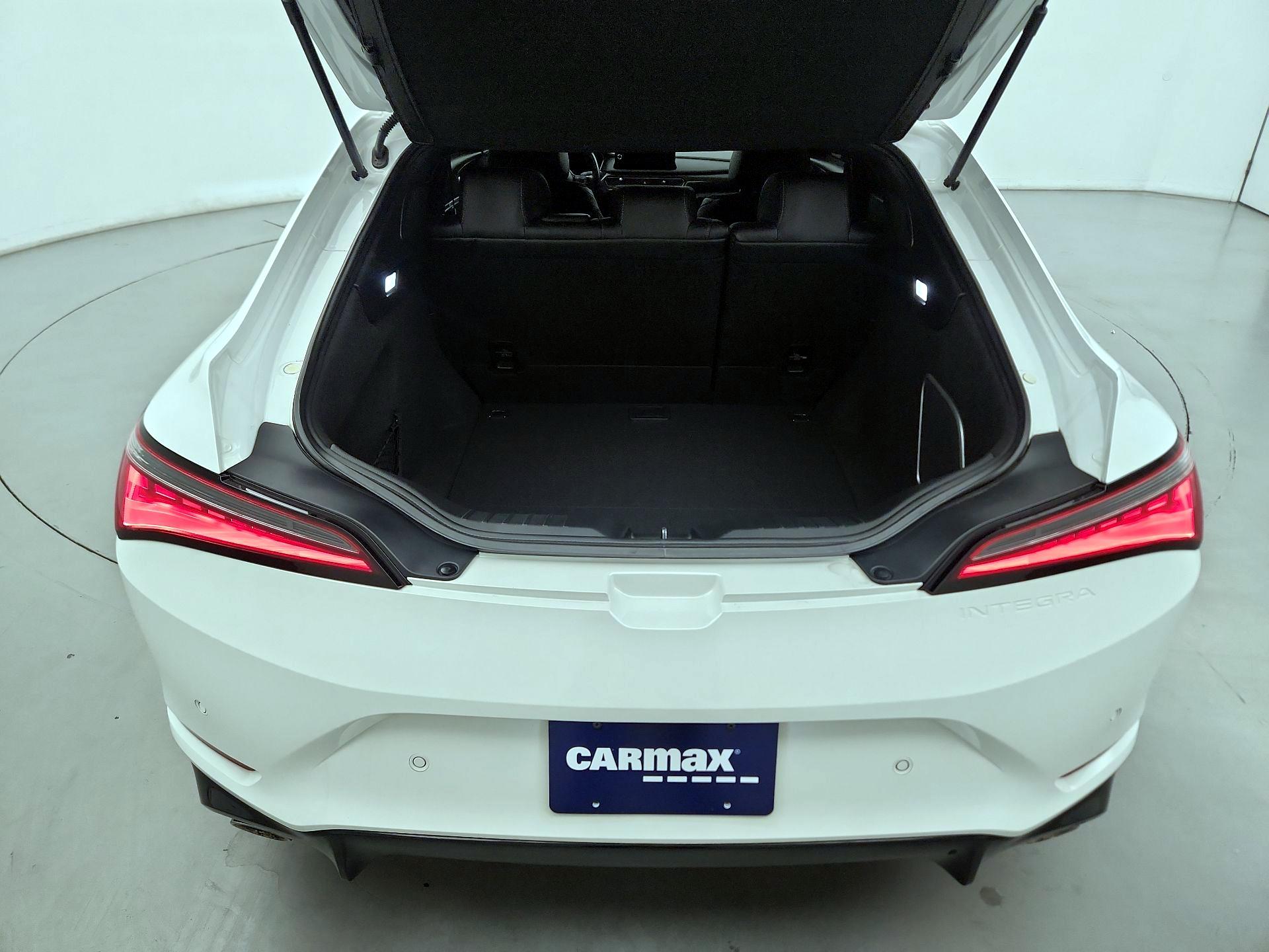 Thumbnail: 2023 Acura Integra - 18