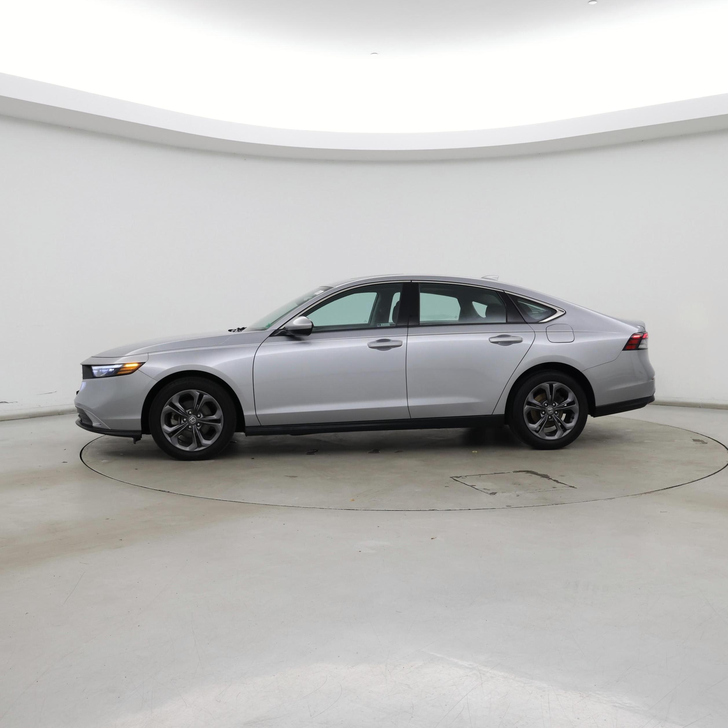 Thumbnail: 2023 Honda Accord - 3