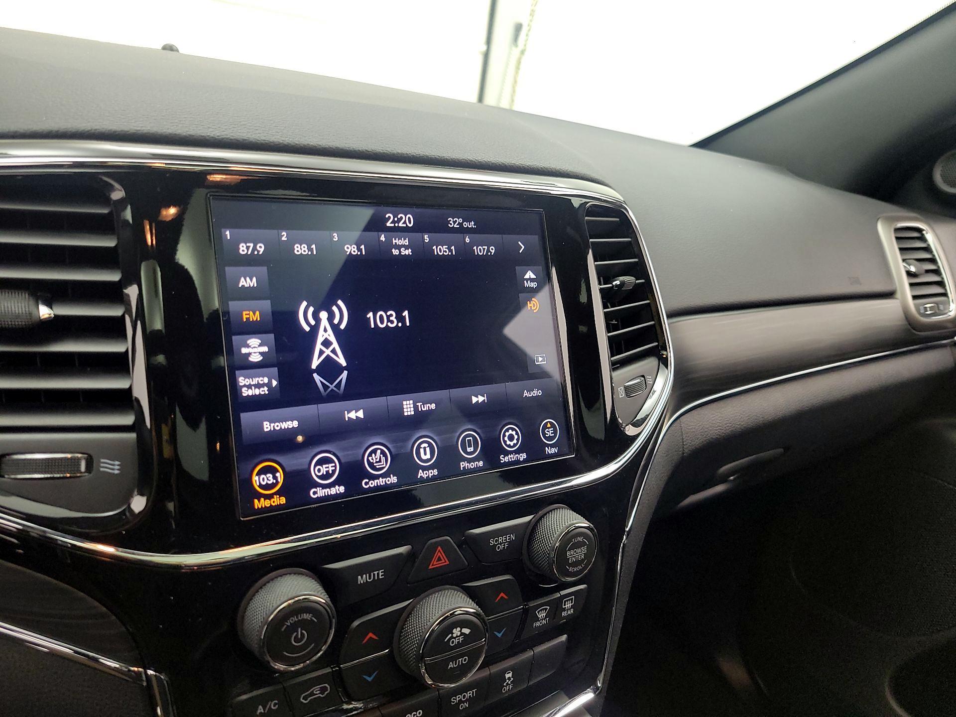 Thumbnail: 2021 Jeep Grand Cherokee - 15