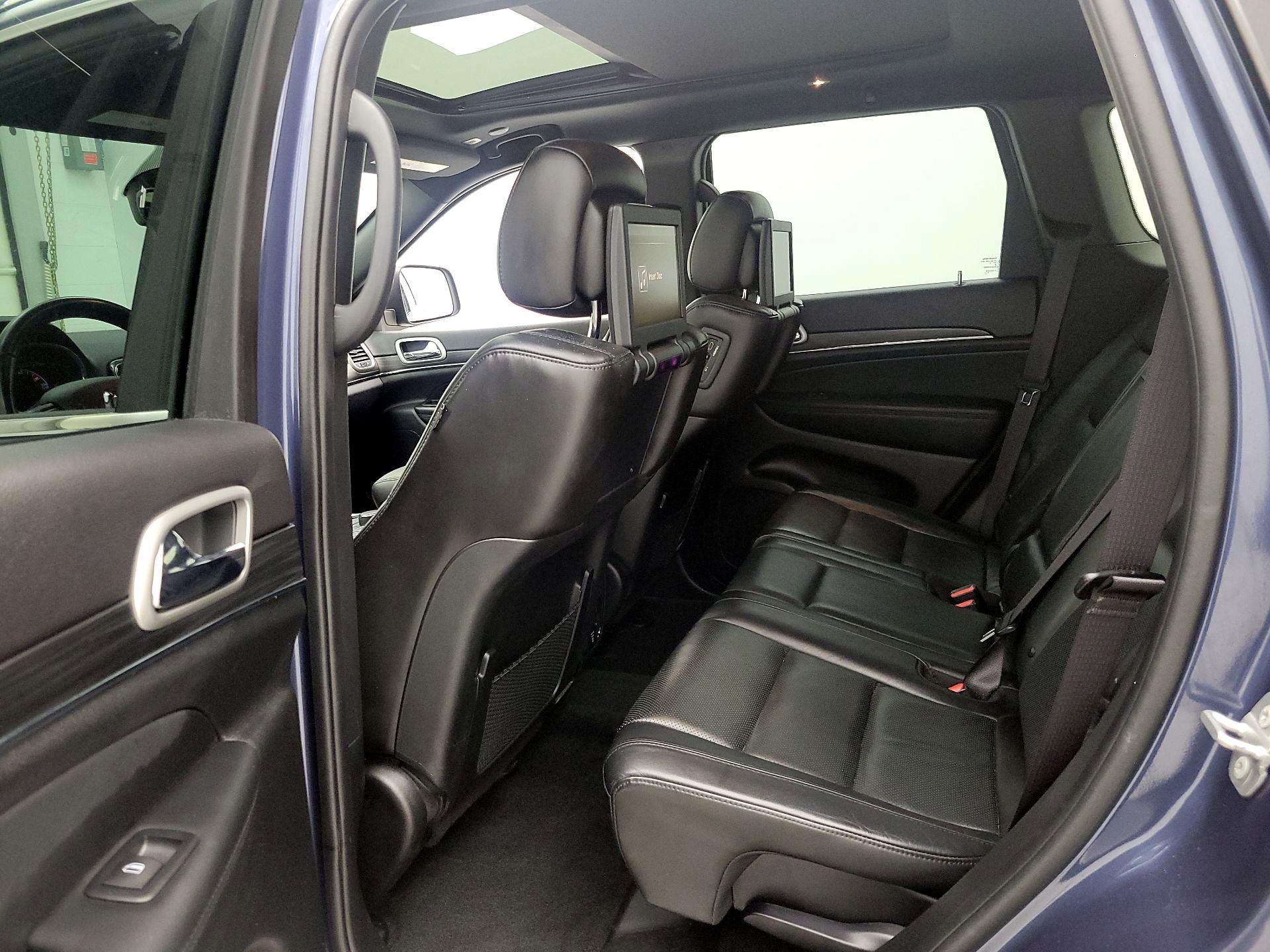 Thumbnail: 2021 Jeep Grand Cherokee - 20