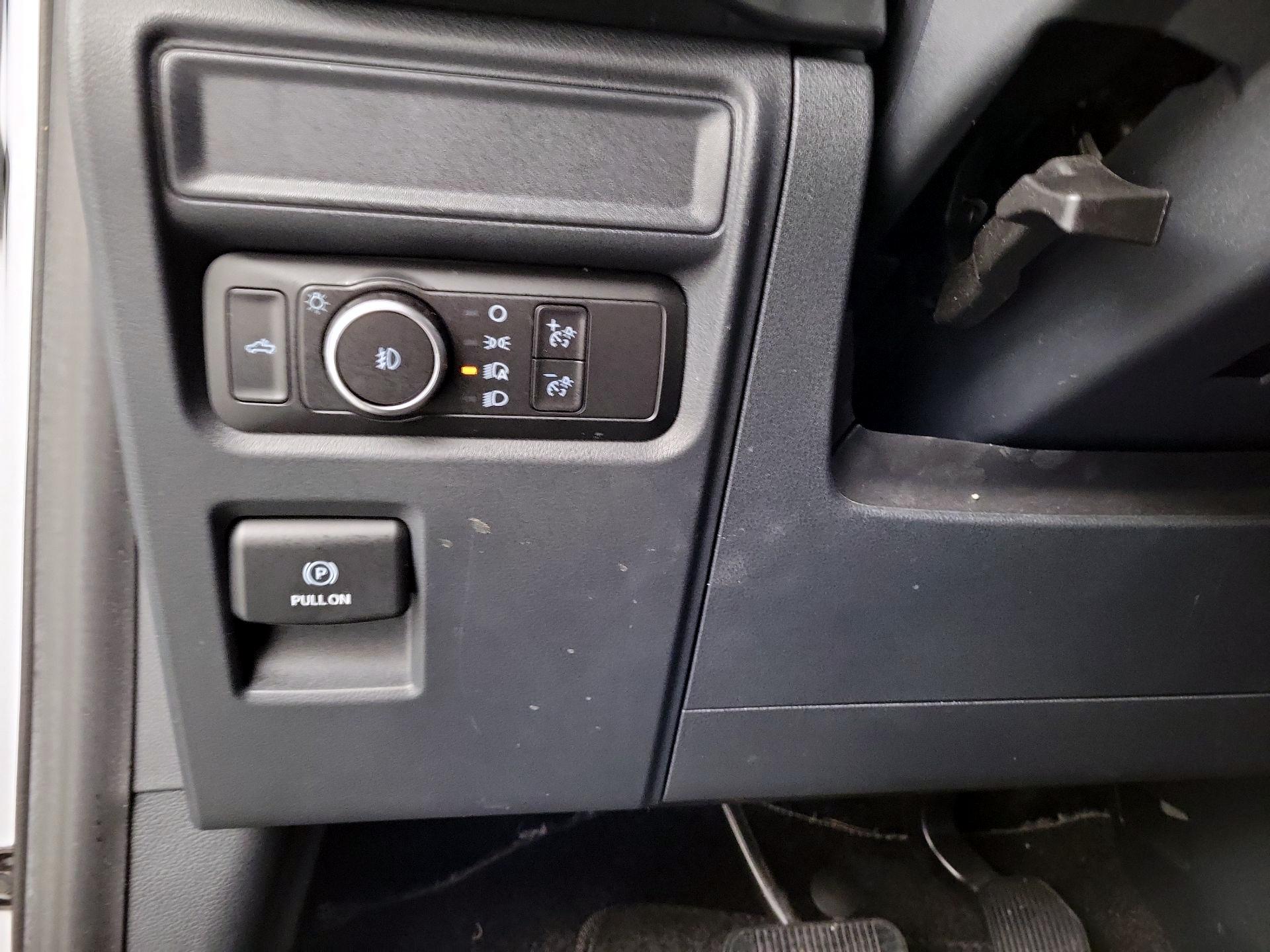 Thumbnail: 2022 Ford F-150 - 13