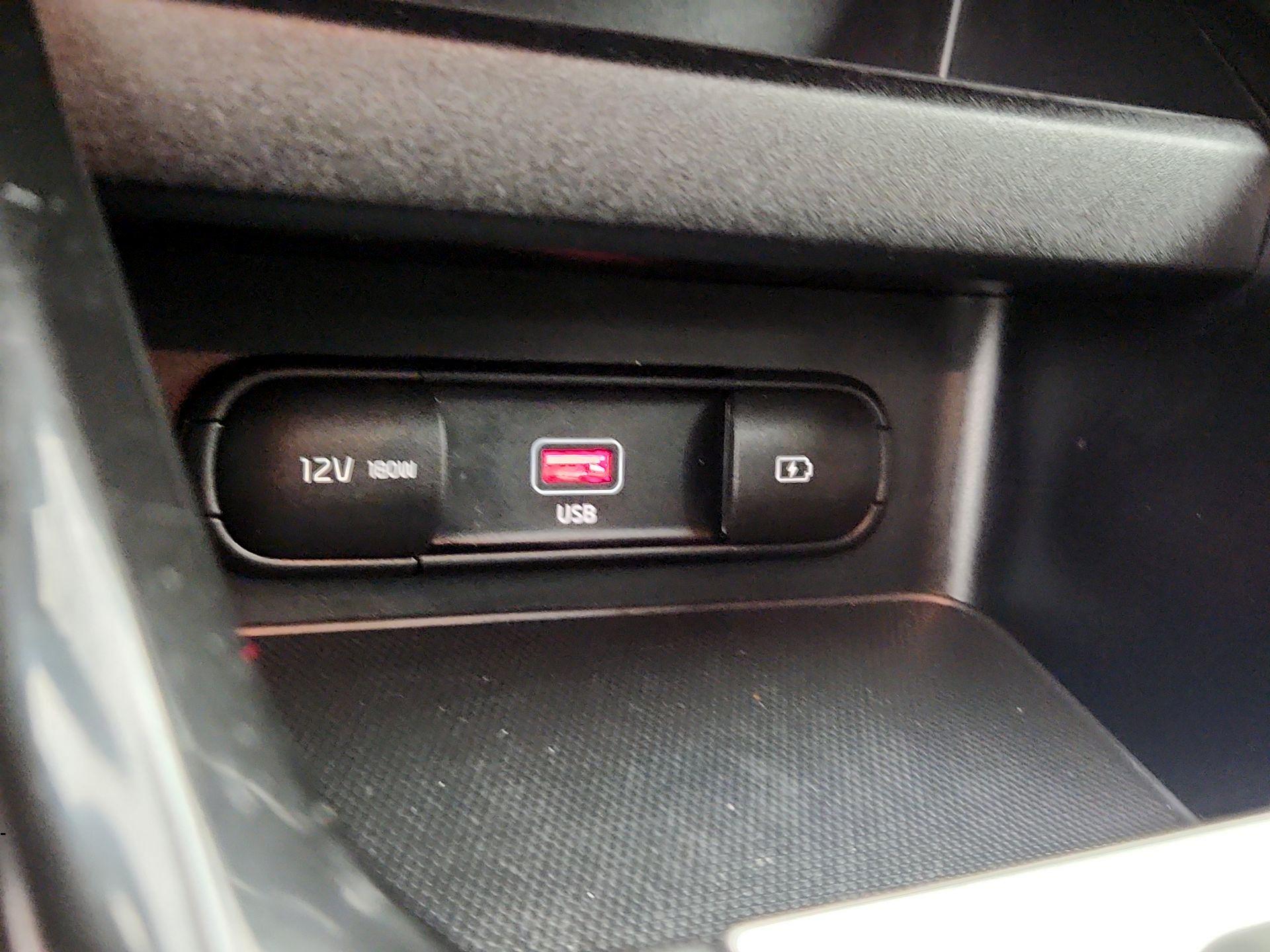 Thumbnail: 2023 Kia Forte - 19