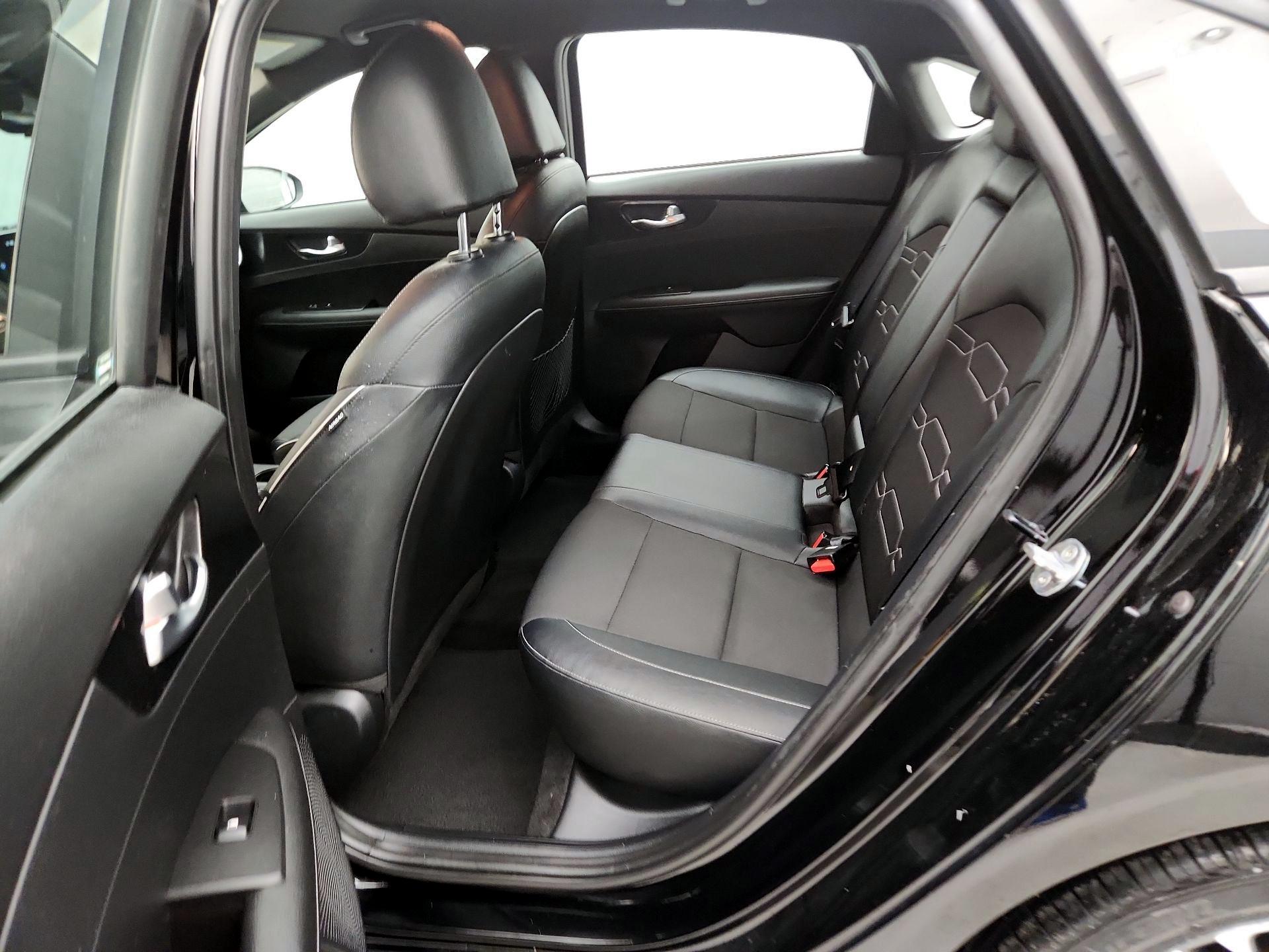 Thumbnail: 2023 Kia Forte - 20