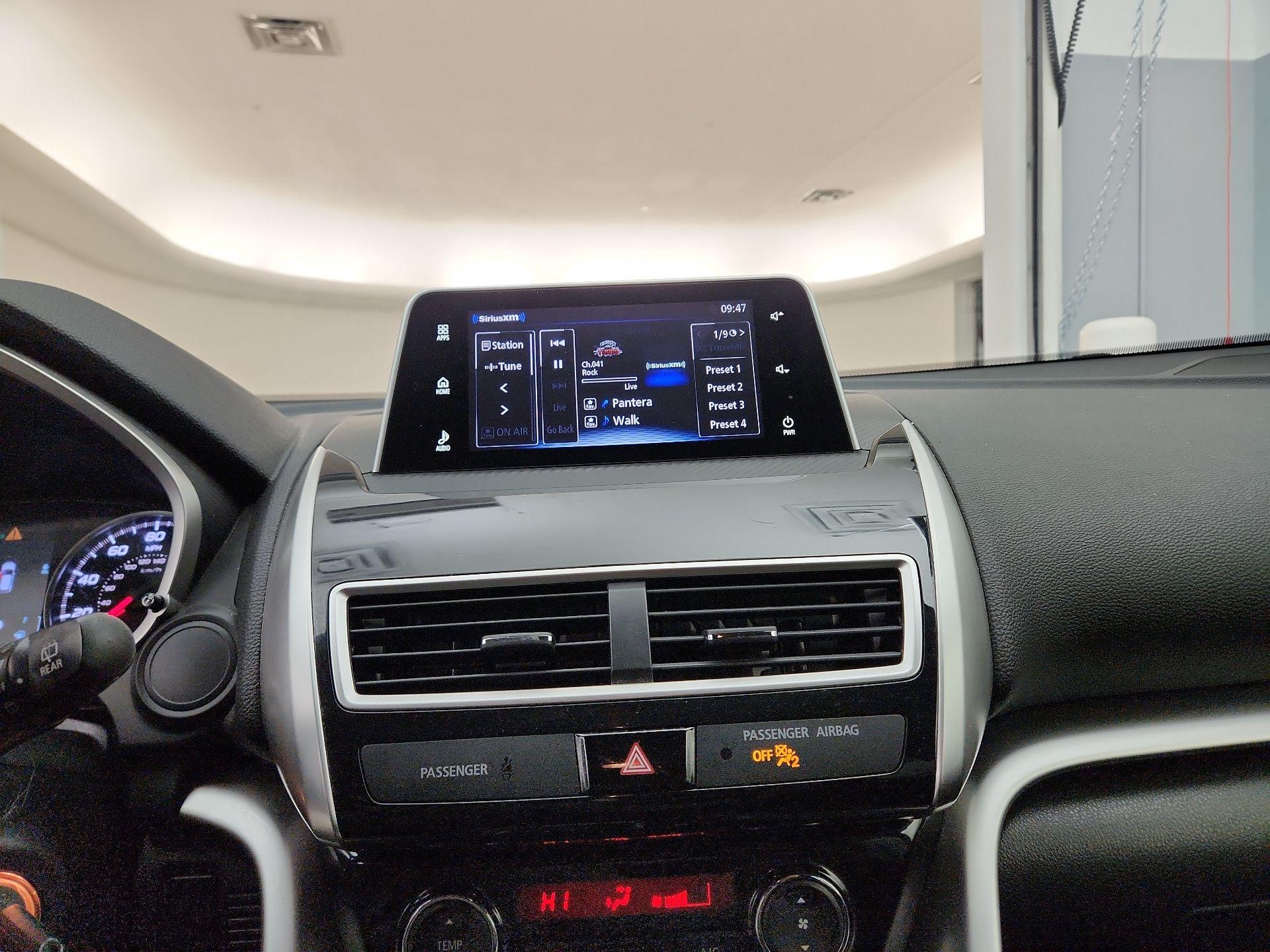 Thumbnail: 2020 Mitsubishi Eclipse Cross - 15