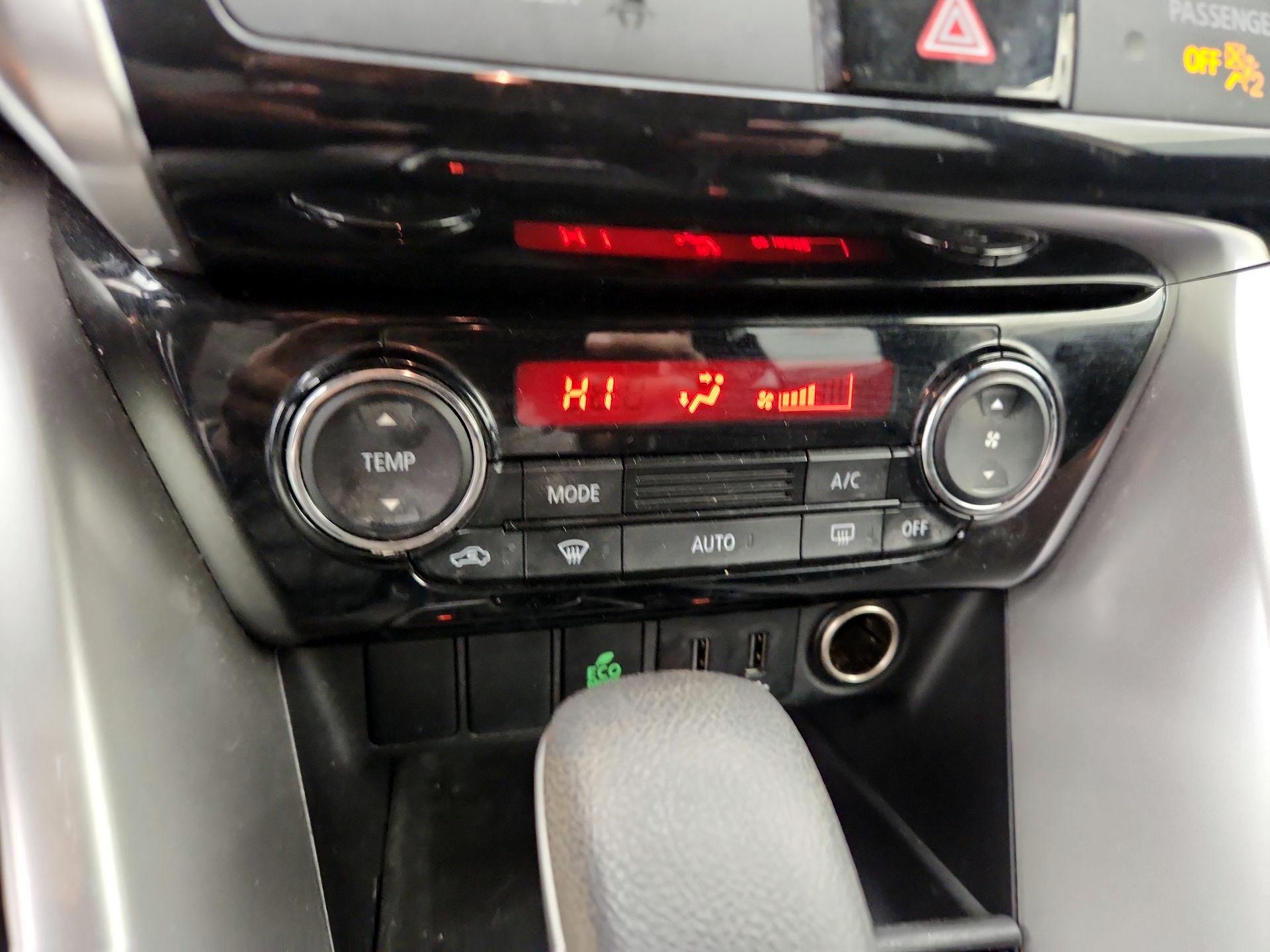 Thumbnail: 2020 Mitsubishi Eclipse Cross - 16