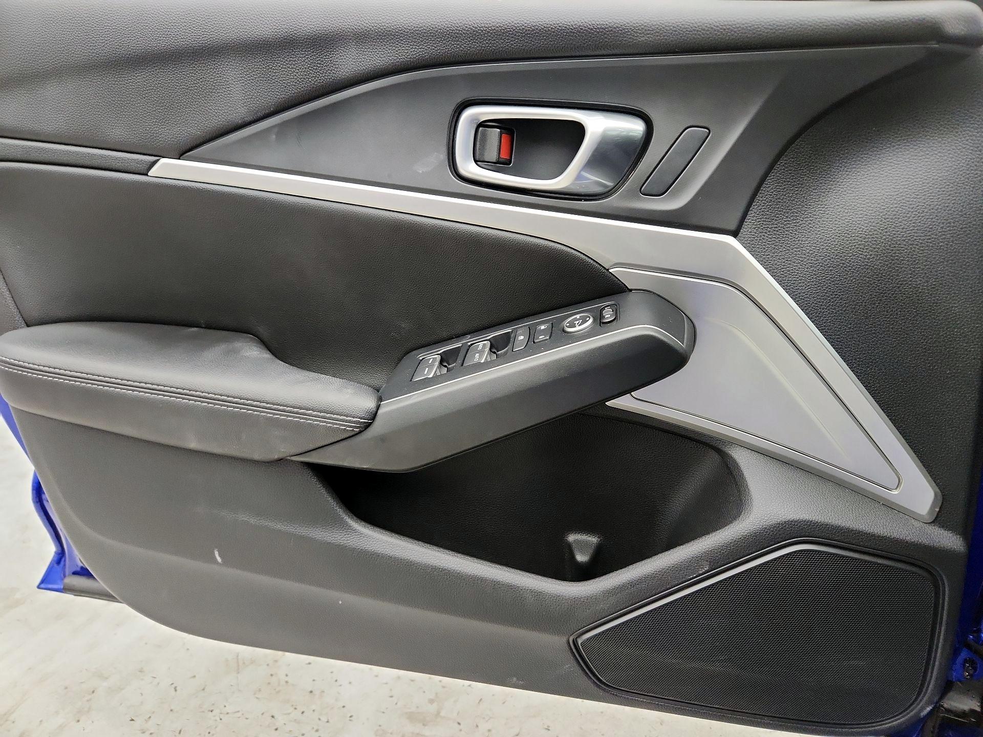 Thumbnail: 2023 Acura Integra - 12