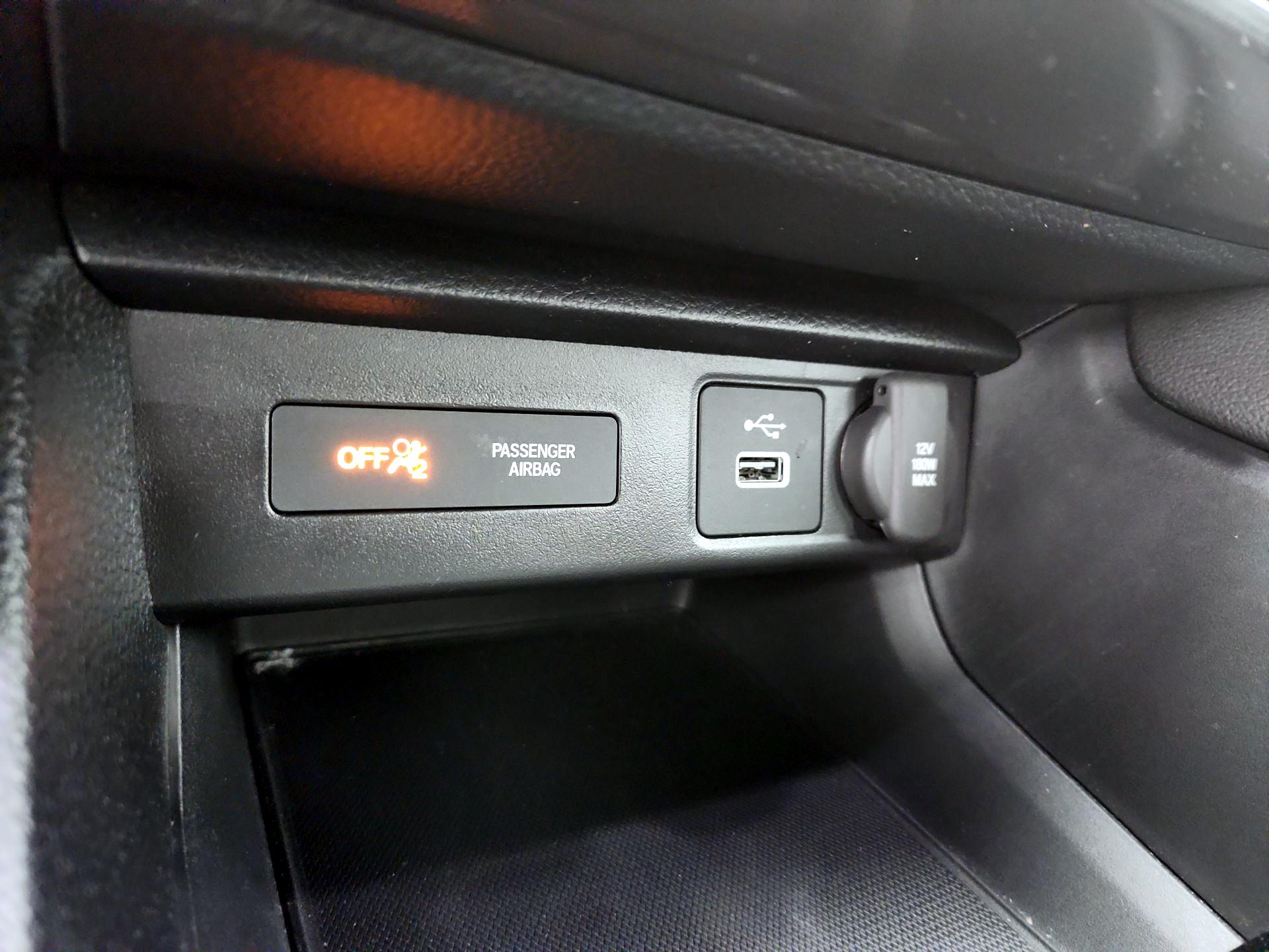 Thumbnail: 2023 Acura Integra - 18