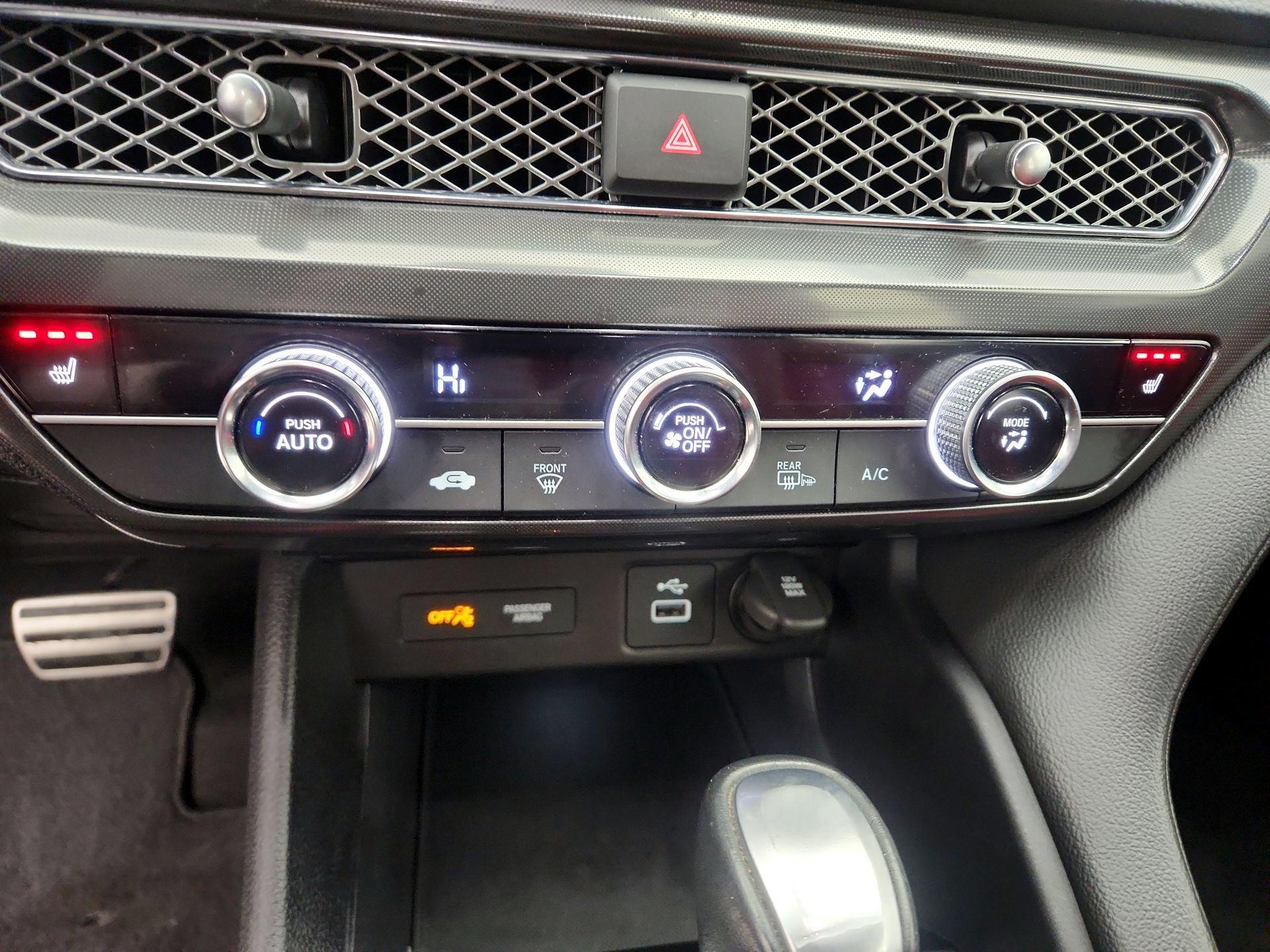 Thumbnail: 2023 Acura Integra - 16